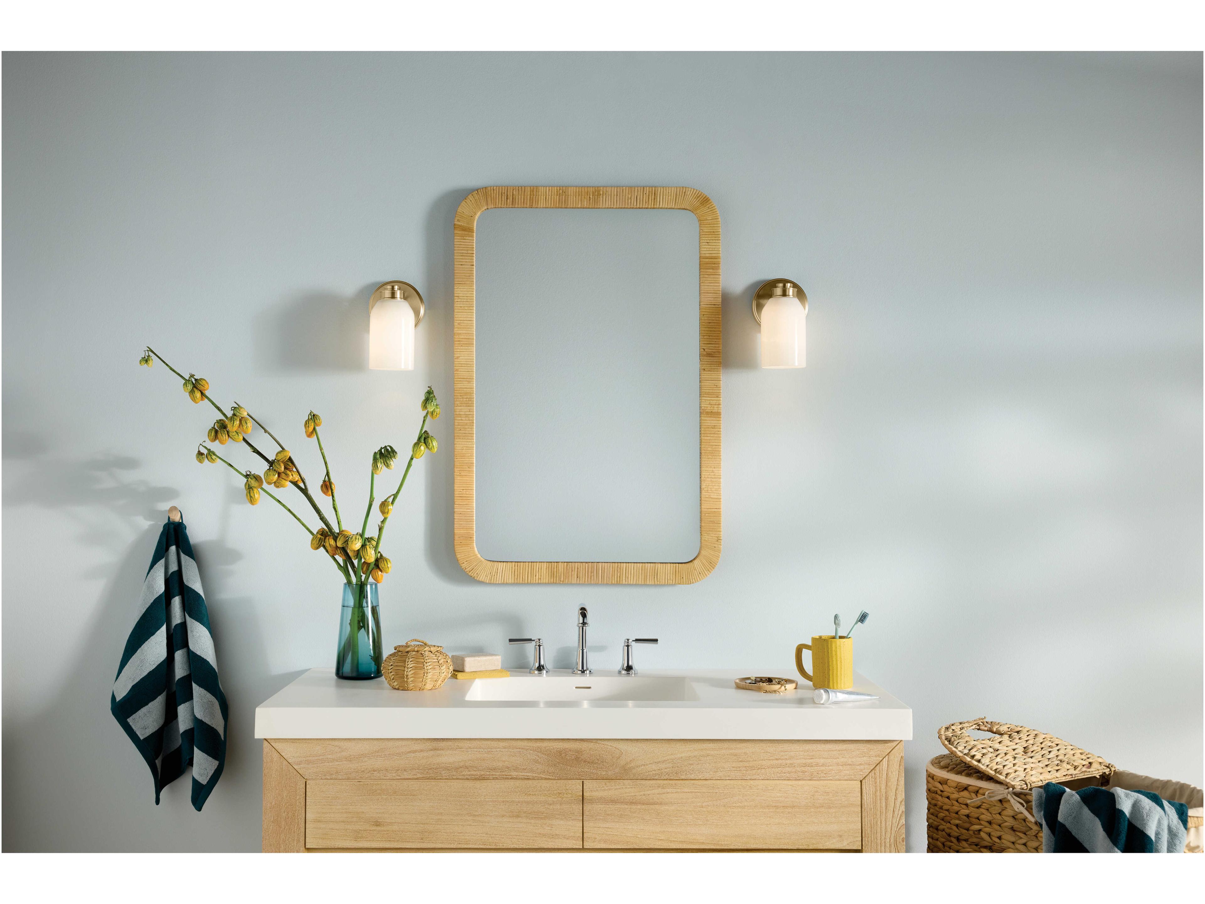 Kichler Shae 1-Light Champagne Bronze Wall Sconce