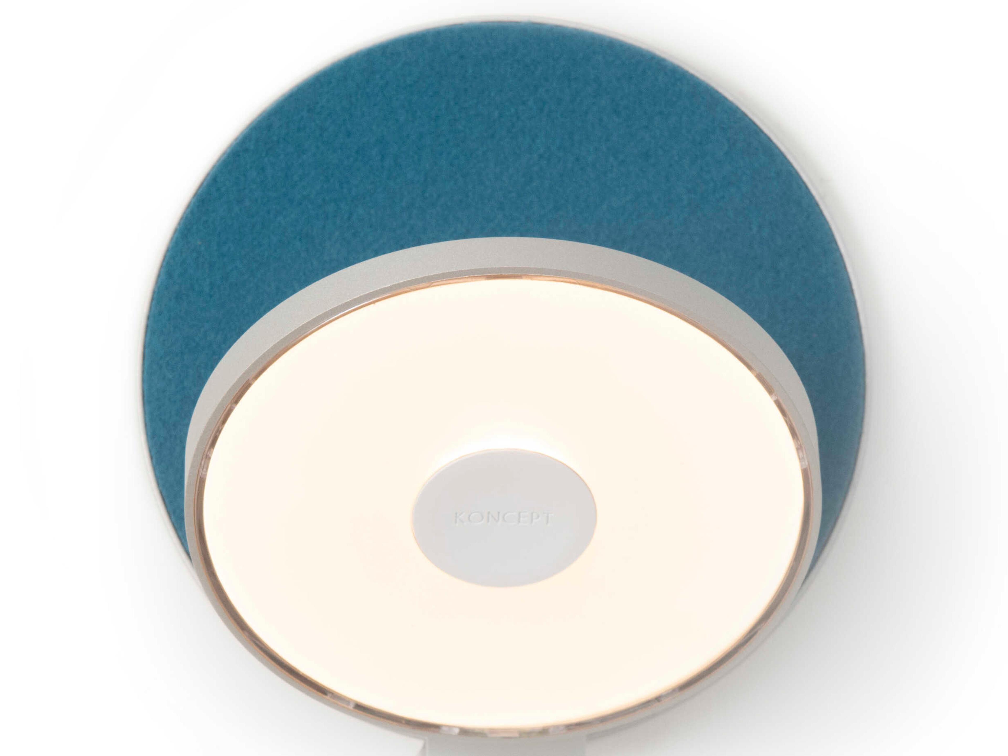 Gravy Wall Sconce in Silver with Azure Felt