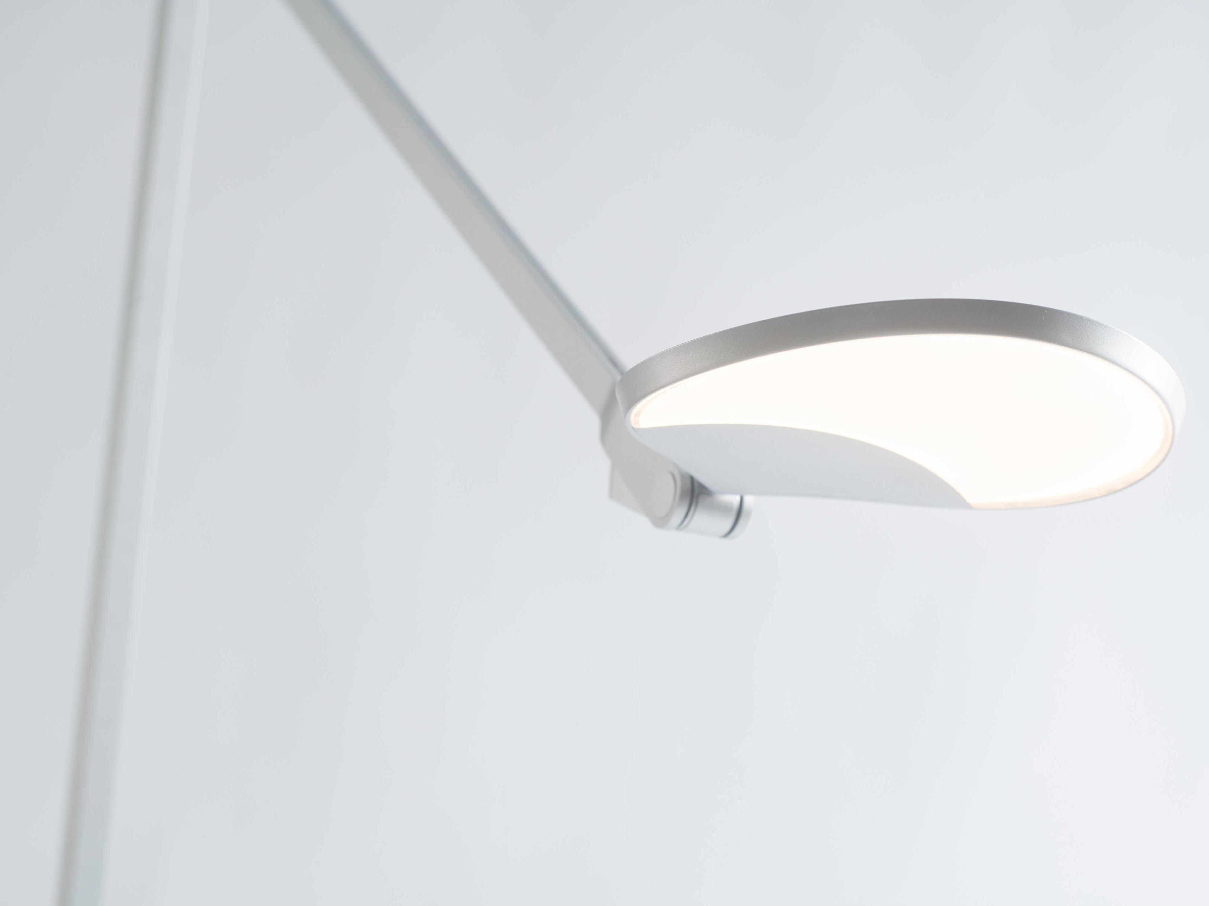 Koncept Splitty LED Silver Floor Lamp