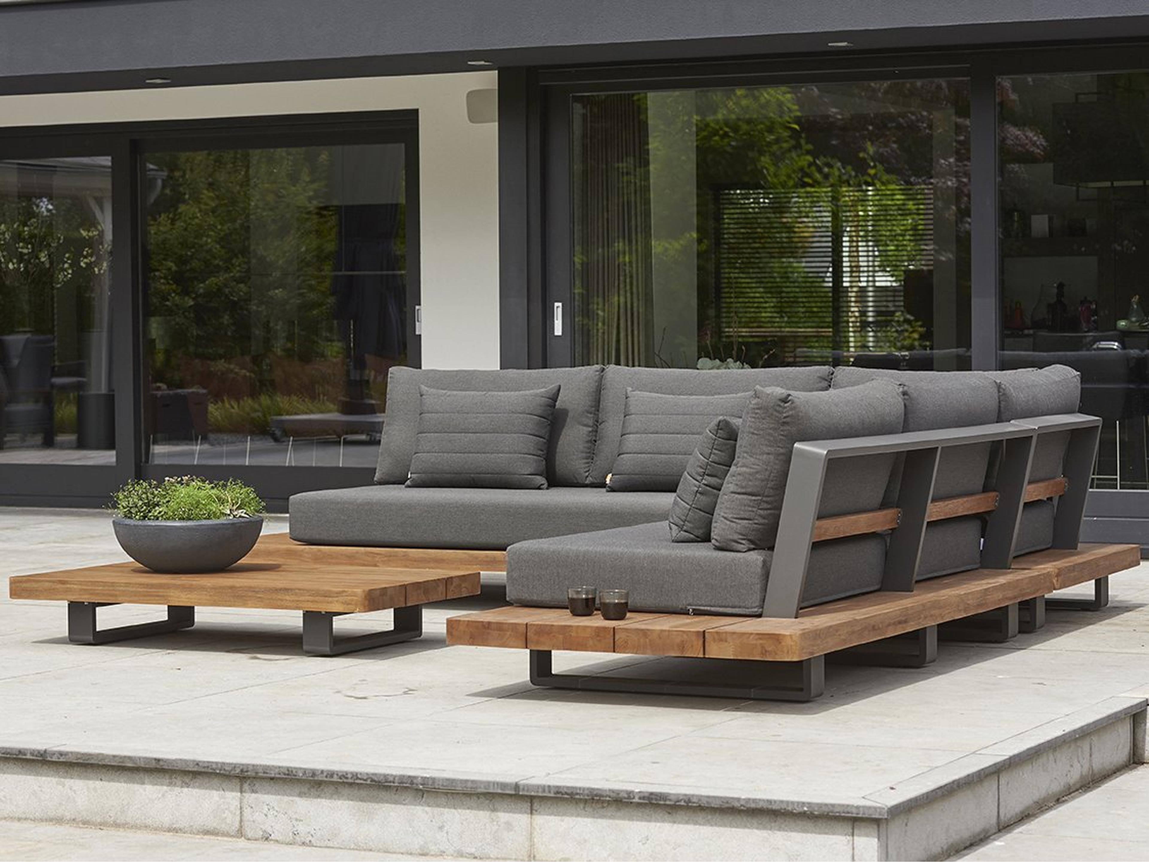 Life Fitz Roy Lava Robust Teak Natte Charcoal Wood Cushion Lounge Set