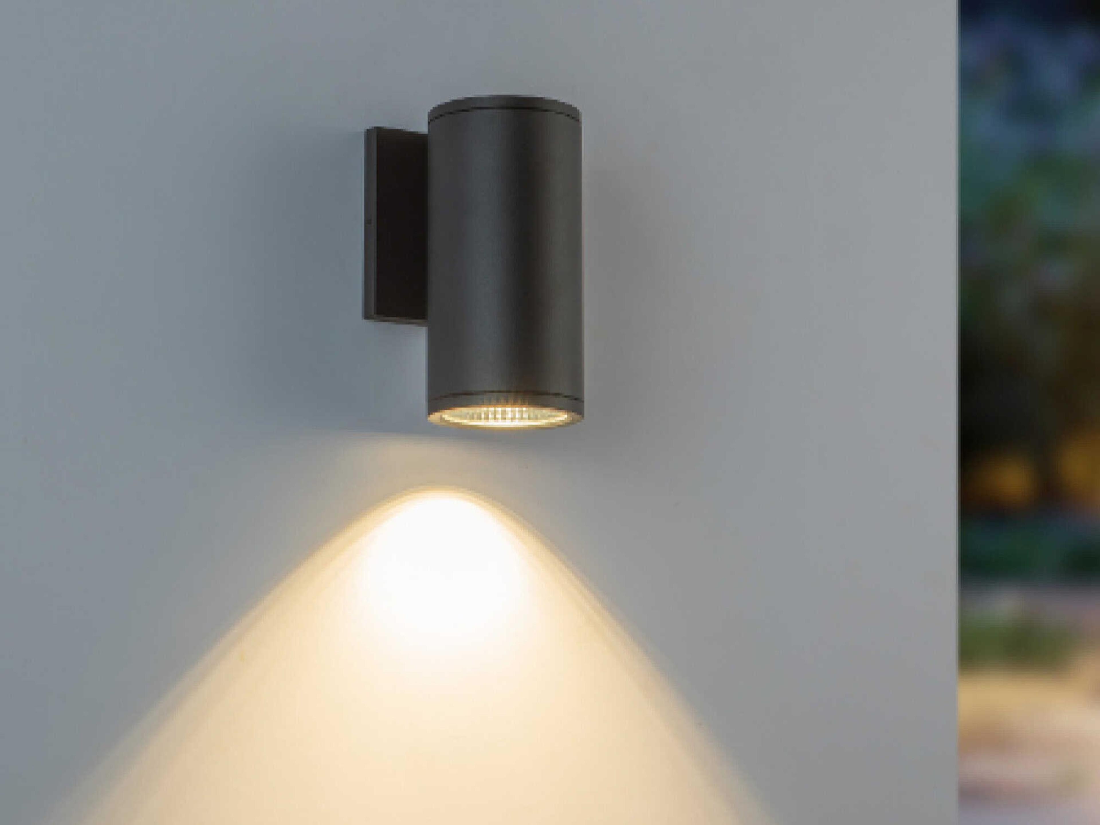 Kuzco Lighting Nordic Outdoor Wall Light