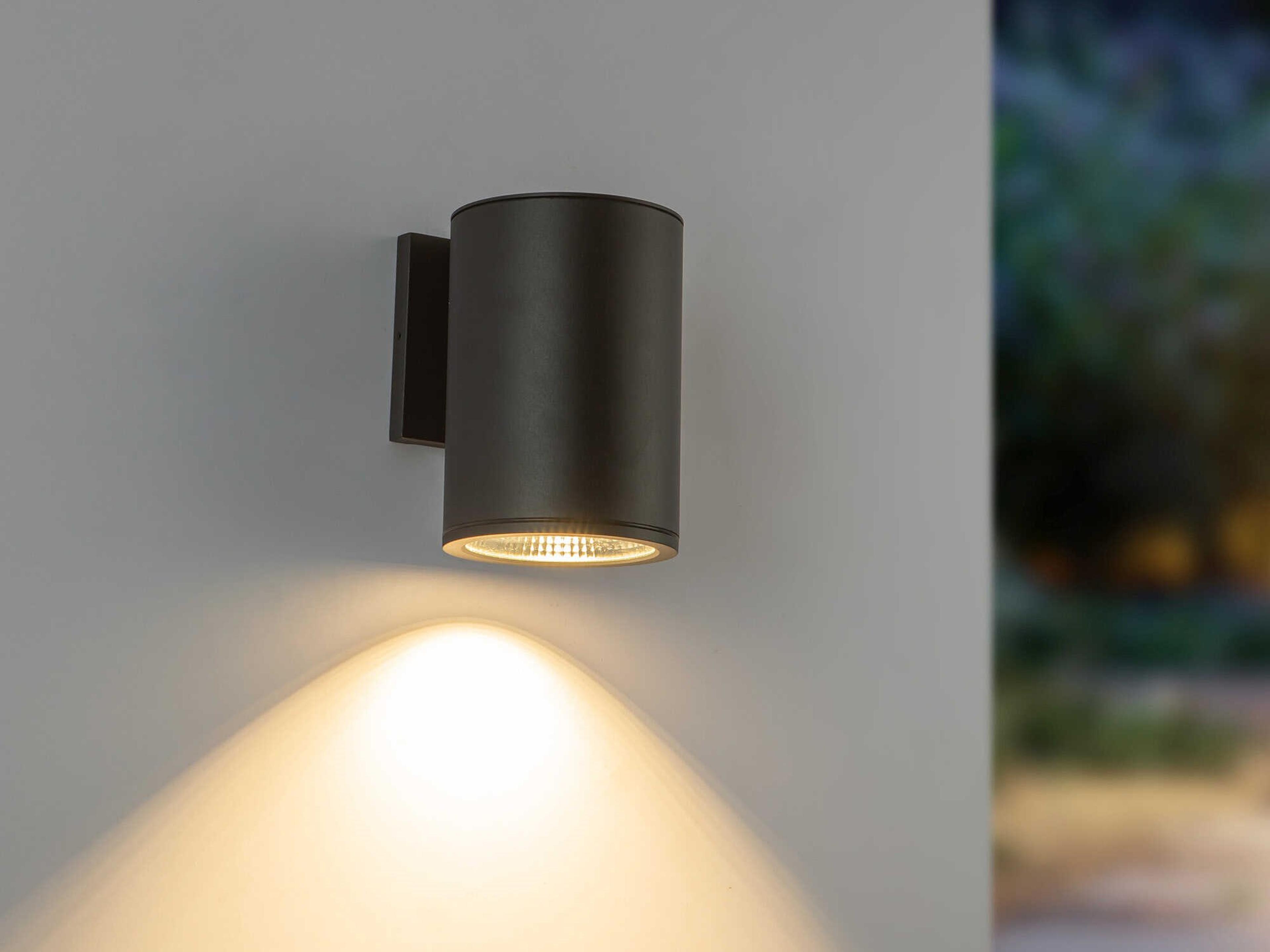 Kuzco Lighting Nordic Outdoor Wall Light