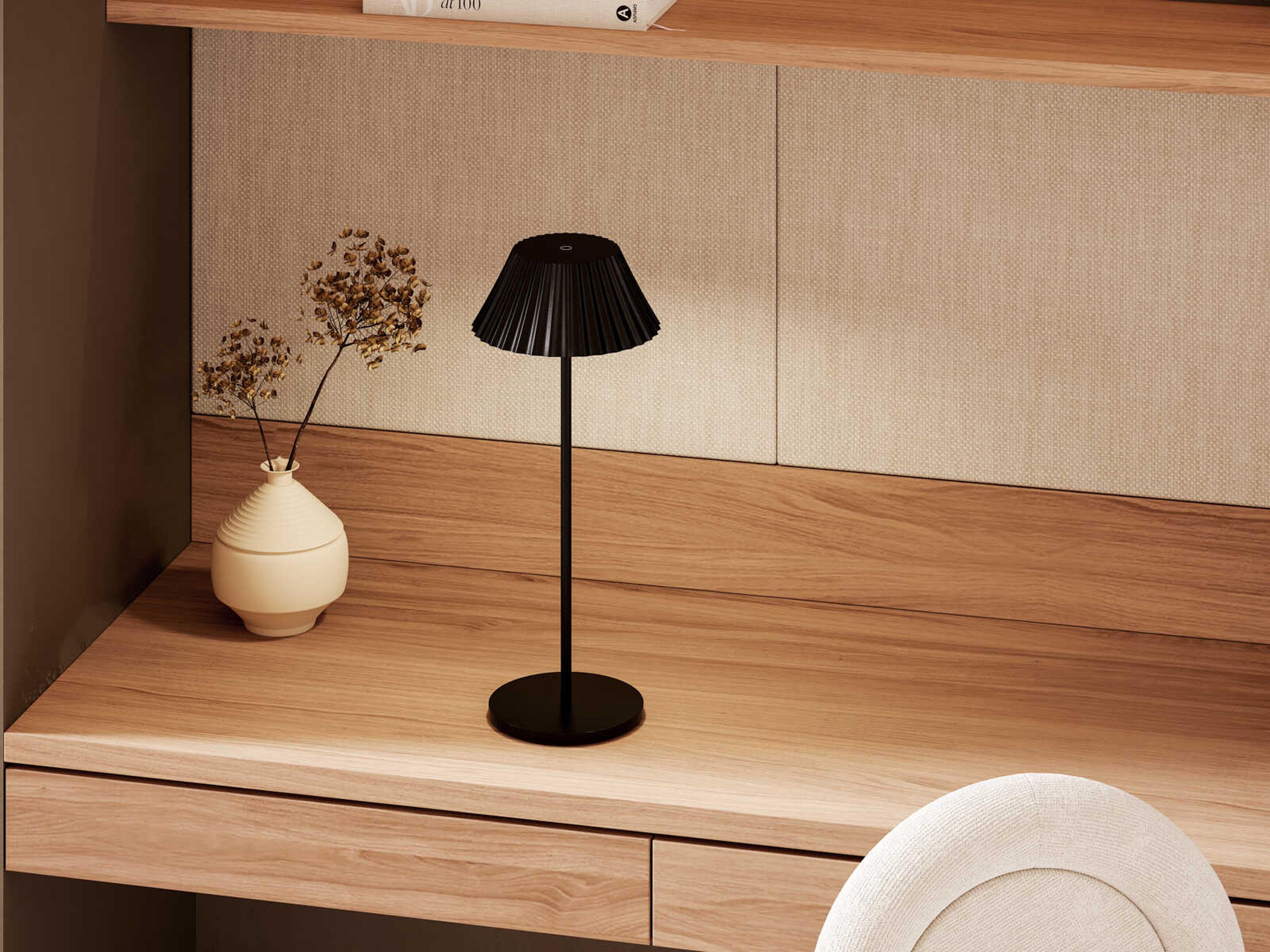 Kuzco Lighting Zola Black Table Lamp