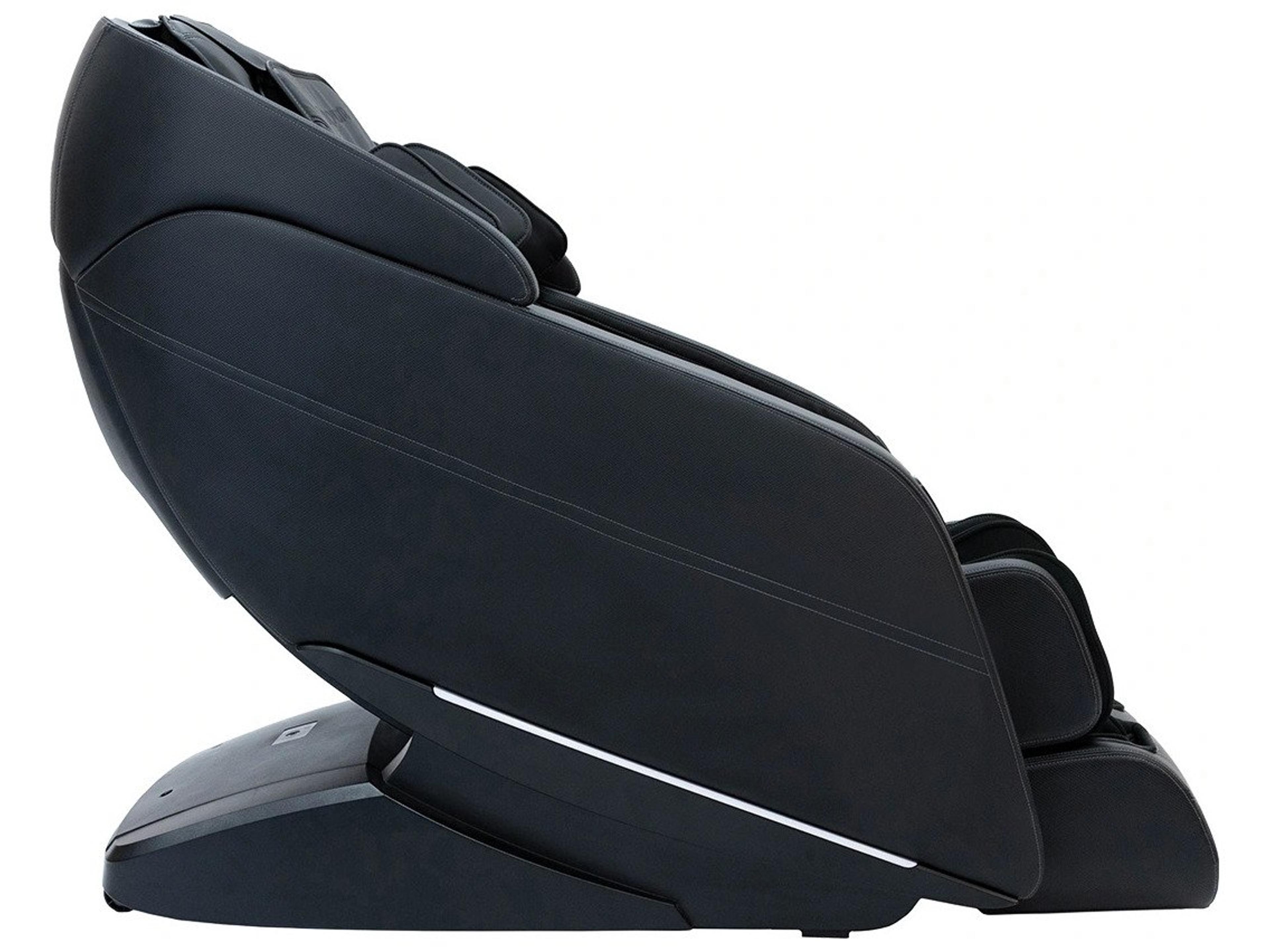 Kyota Yugana M780 4D Massage Chair in Black