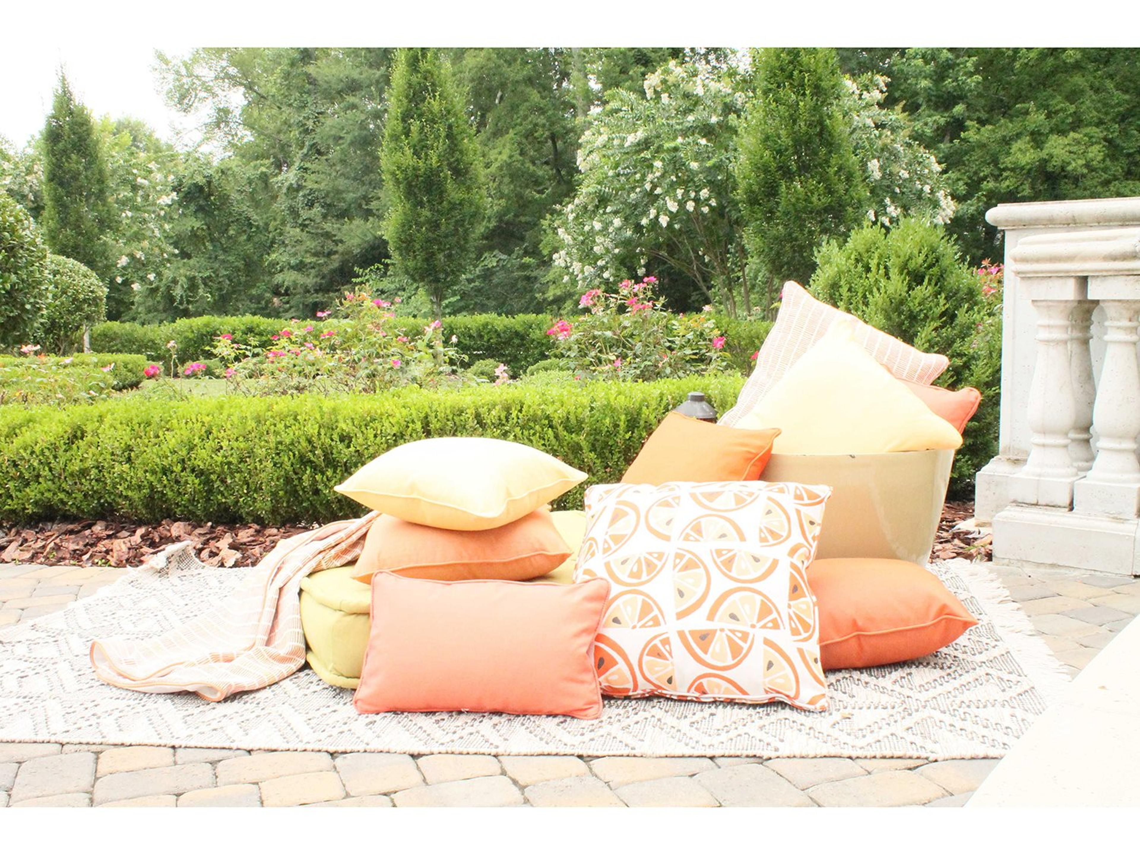 Lane Venture 20'' x 12'' Throw Pillow