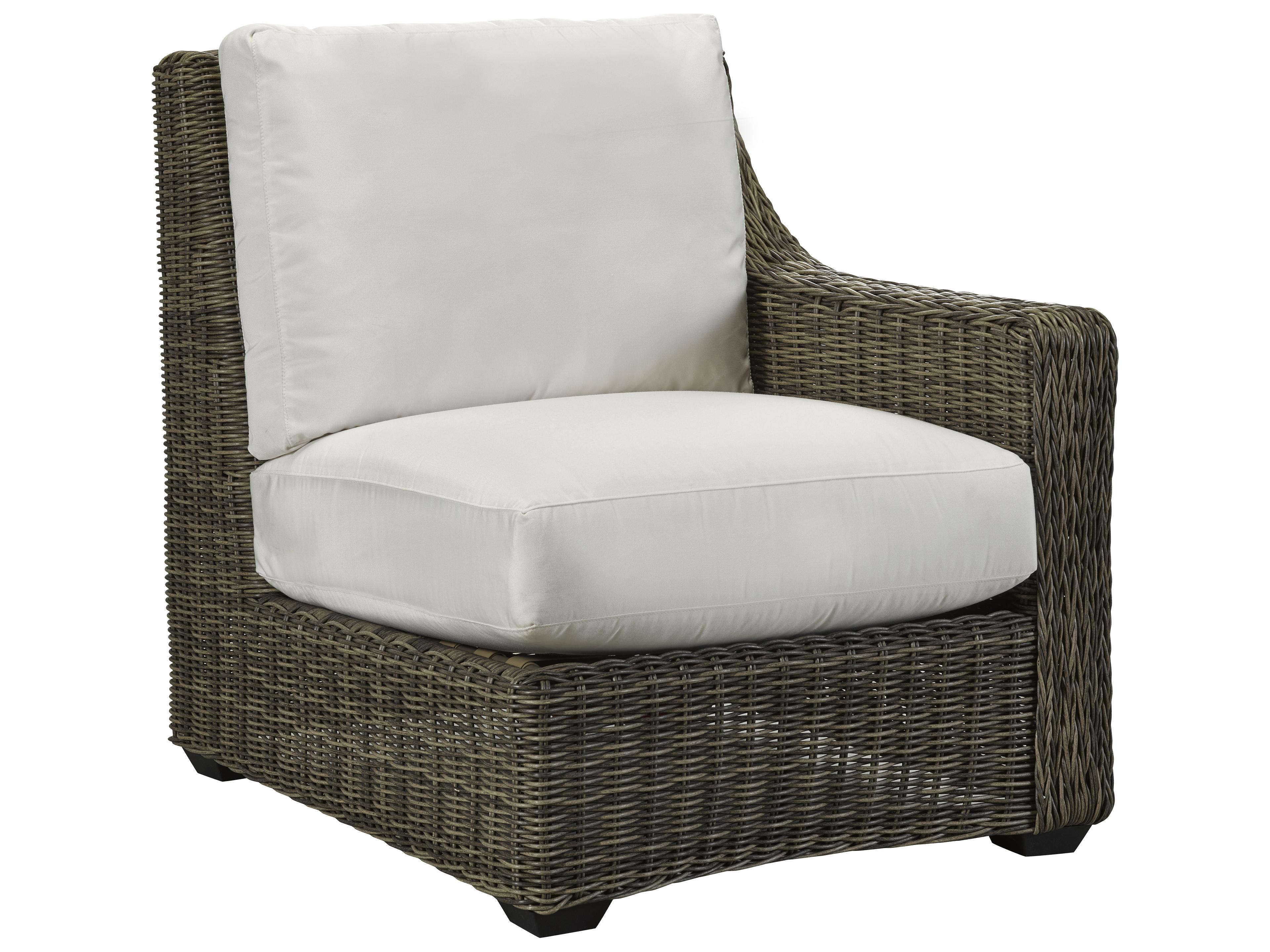 Oasis Right-Arm Sectional Chair in Hand-Woven Wicker