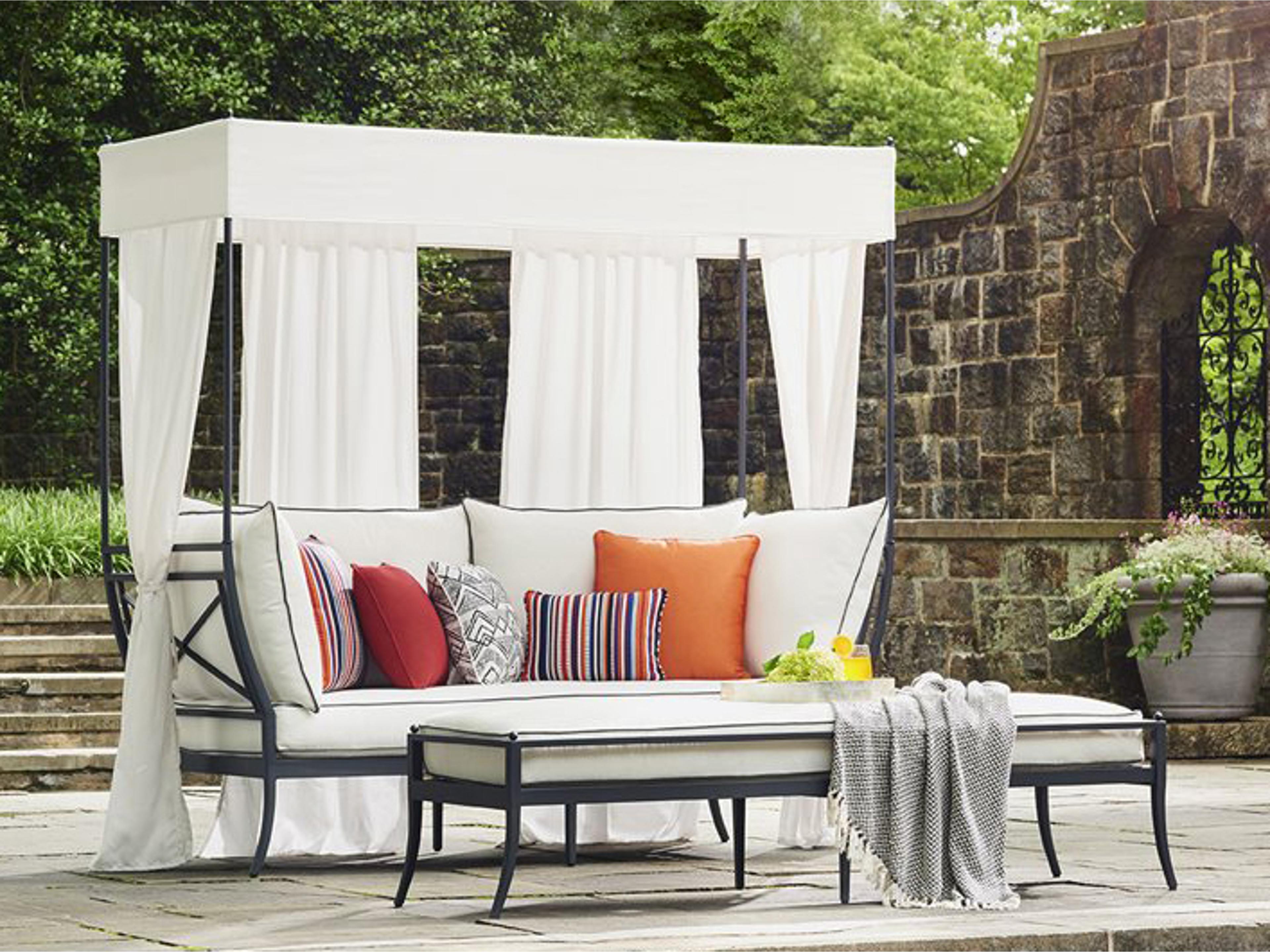 Winterthur Estate Aluminum Daybed Lounge Set