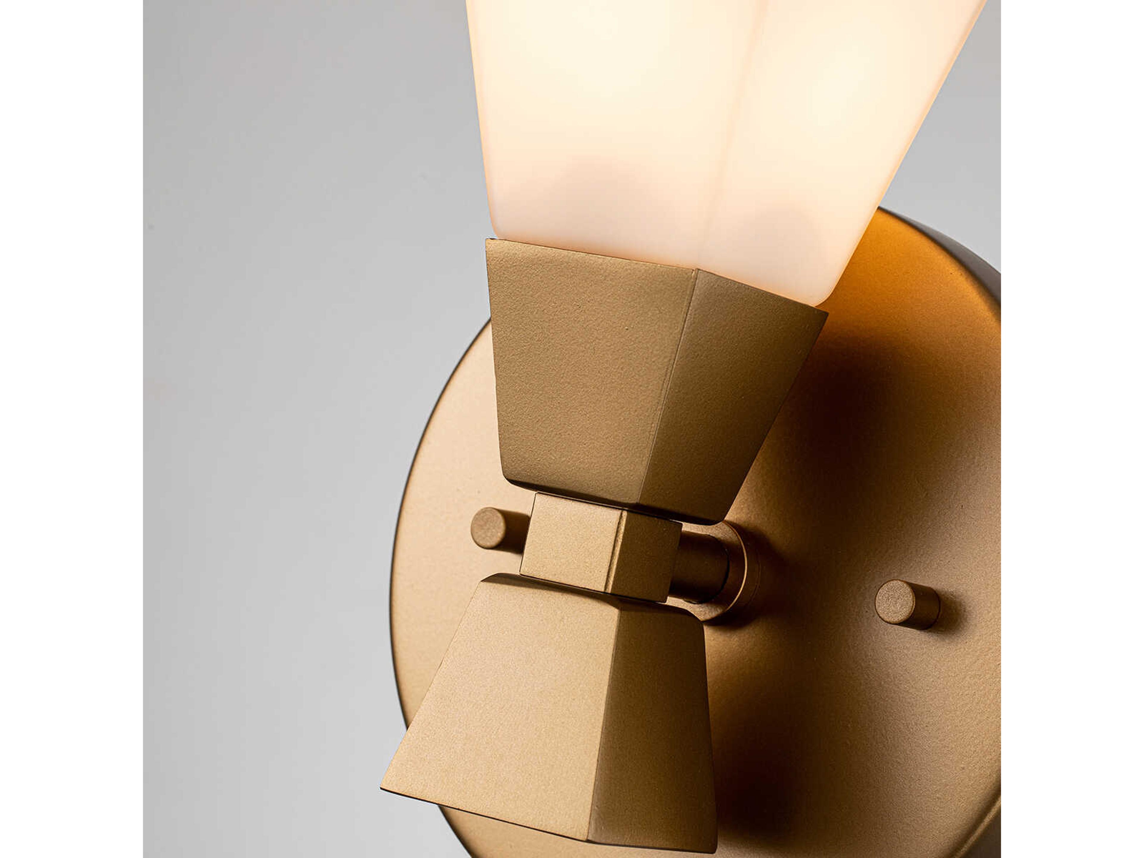 Lucas McKearn Bowtie 1-Light Laquered Gold Glass Wall Sconce