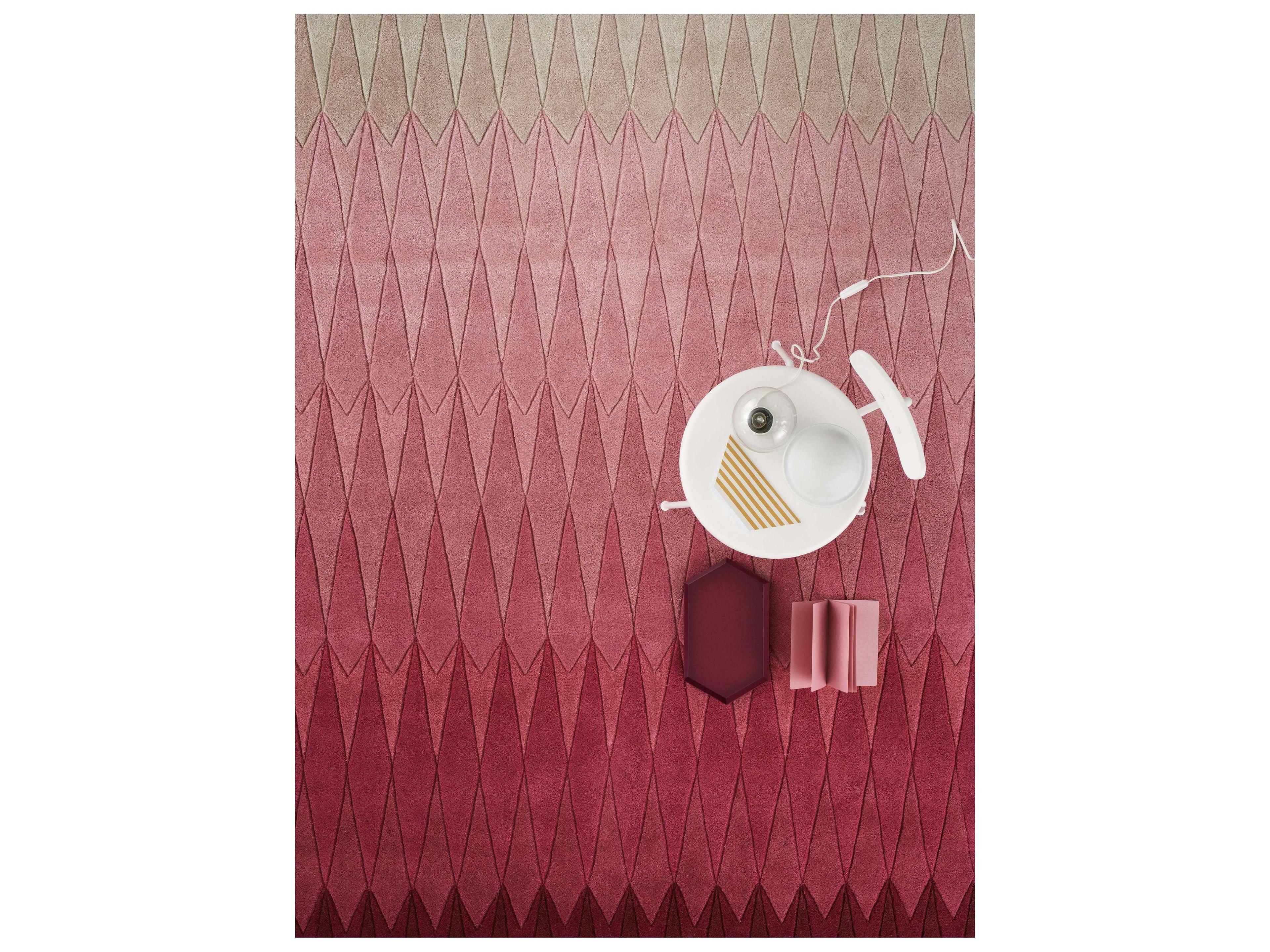 Linie Design Geometric Pink Area Rug