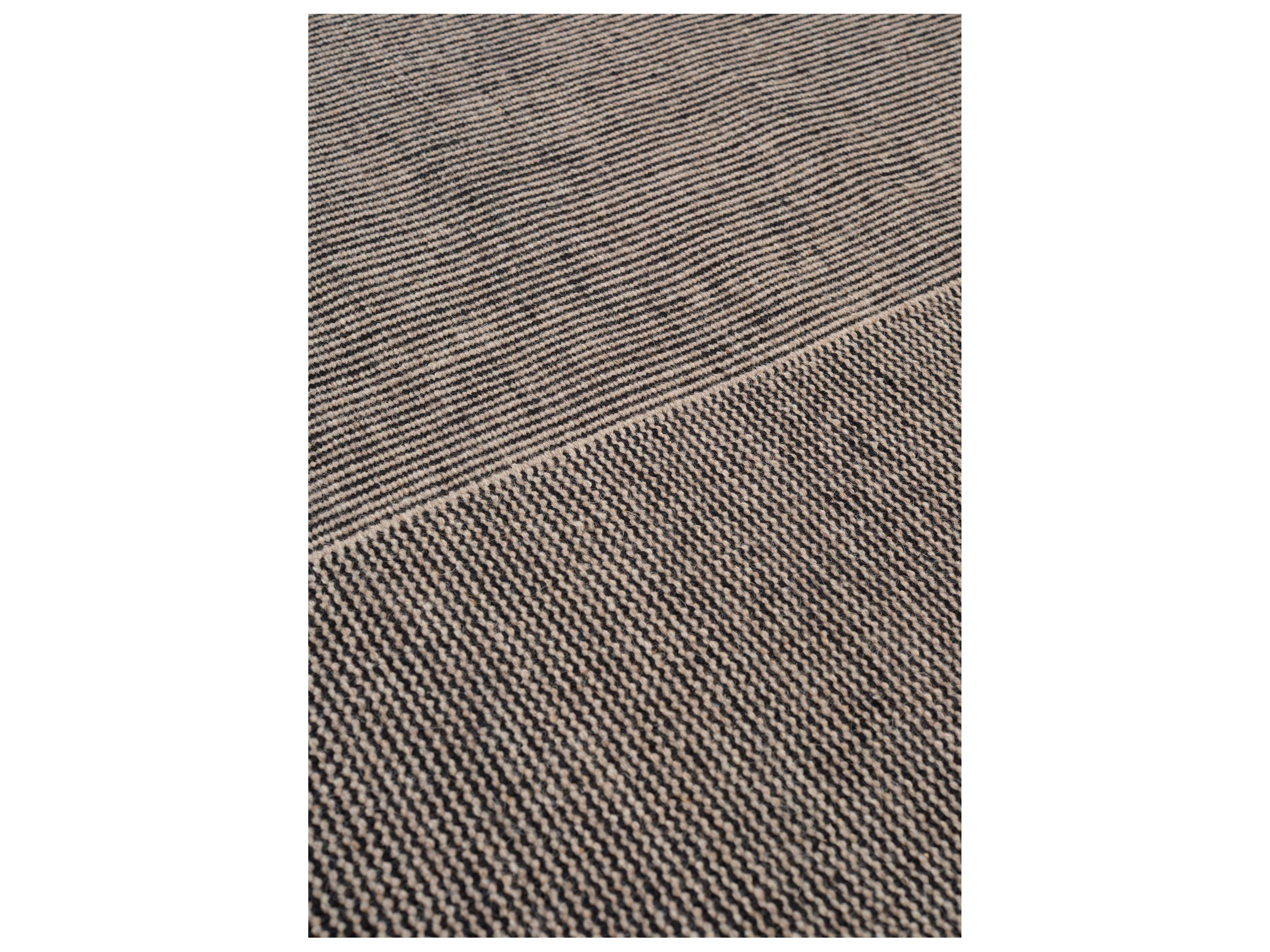 Linie Design Geometric Stone Area Rug