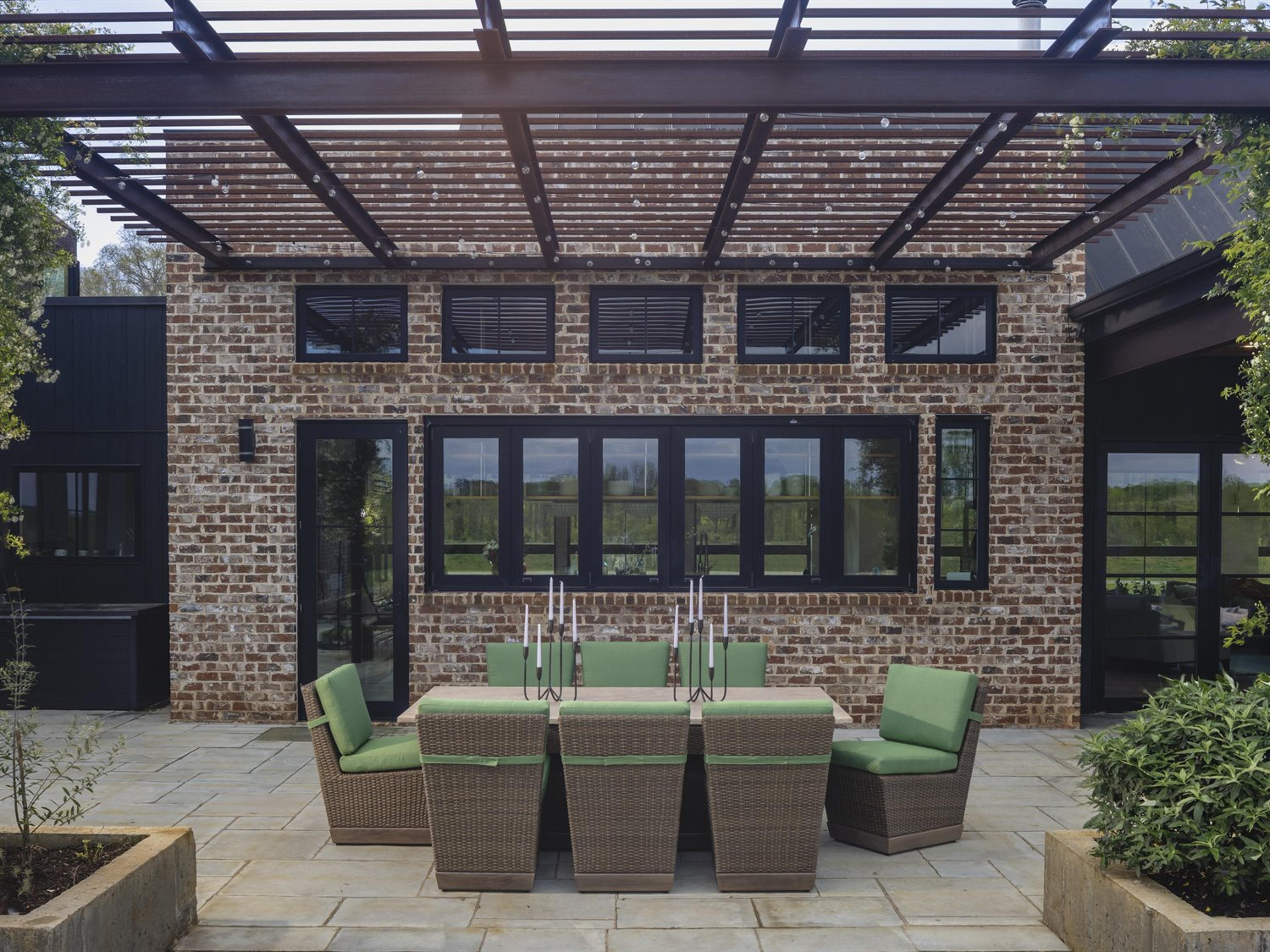 Charisma Aluminum Wicker Lounge Set