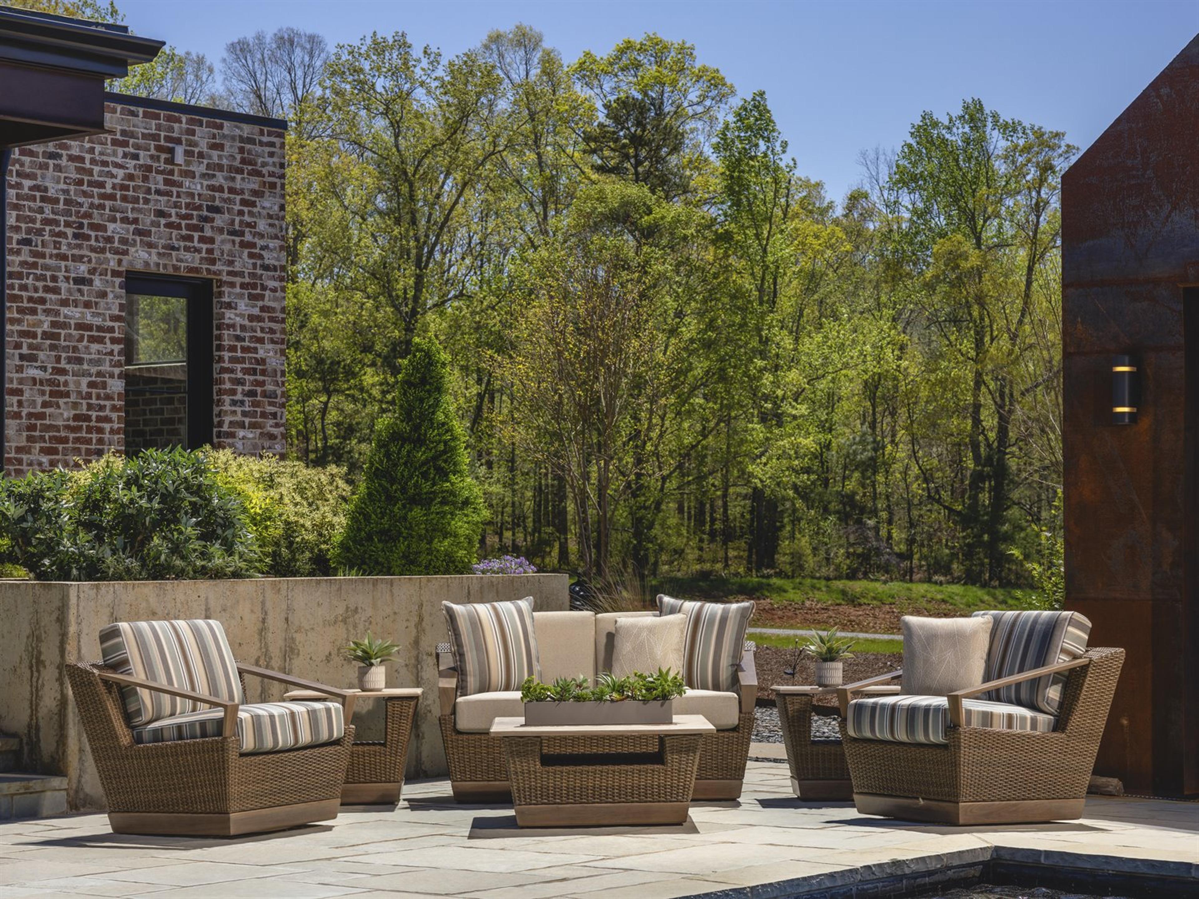 Charisma Aluminum Wicker Lounge Set