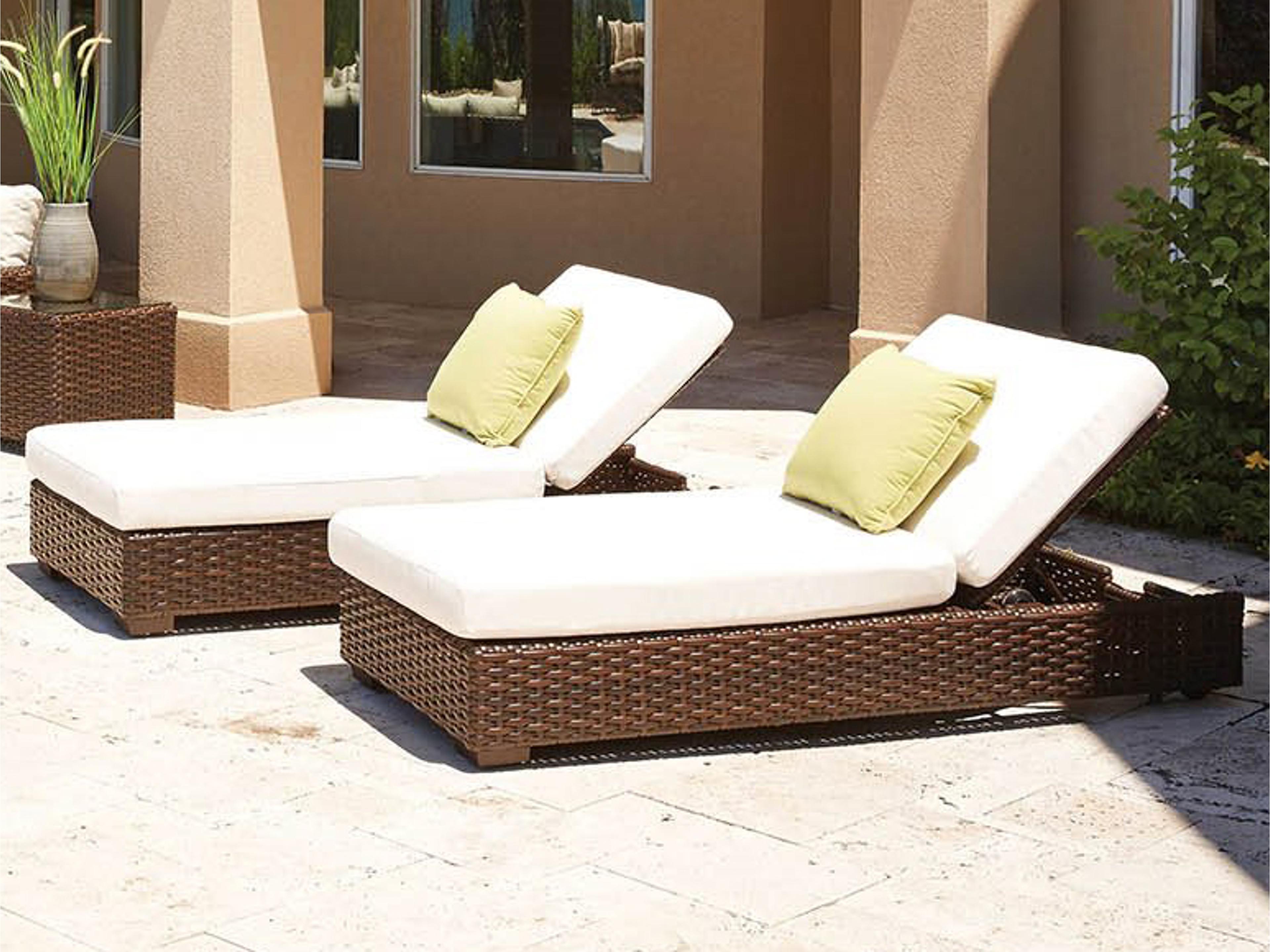 Contempo Wicker Patio Lounge Set