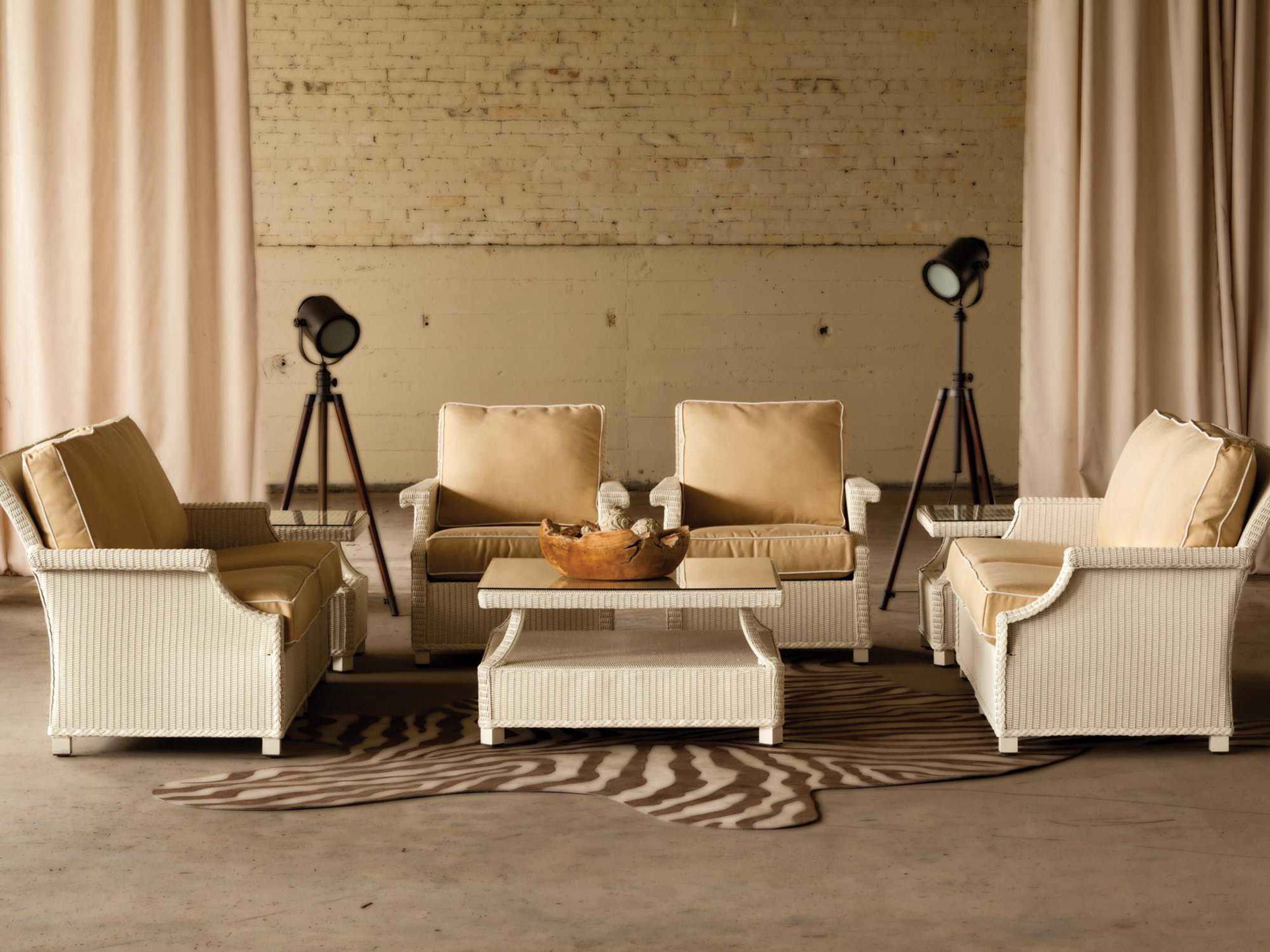 Hamptons Wicker Outdoor Patio Lounge Set