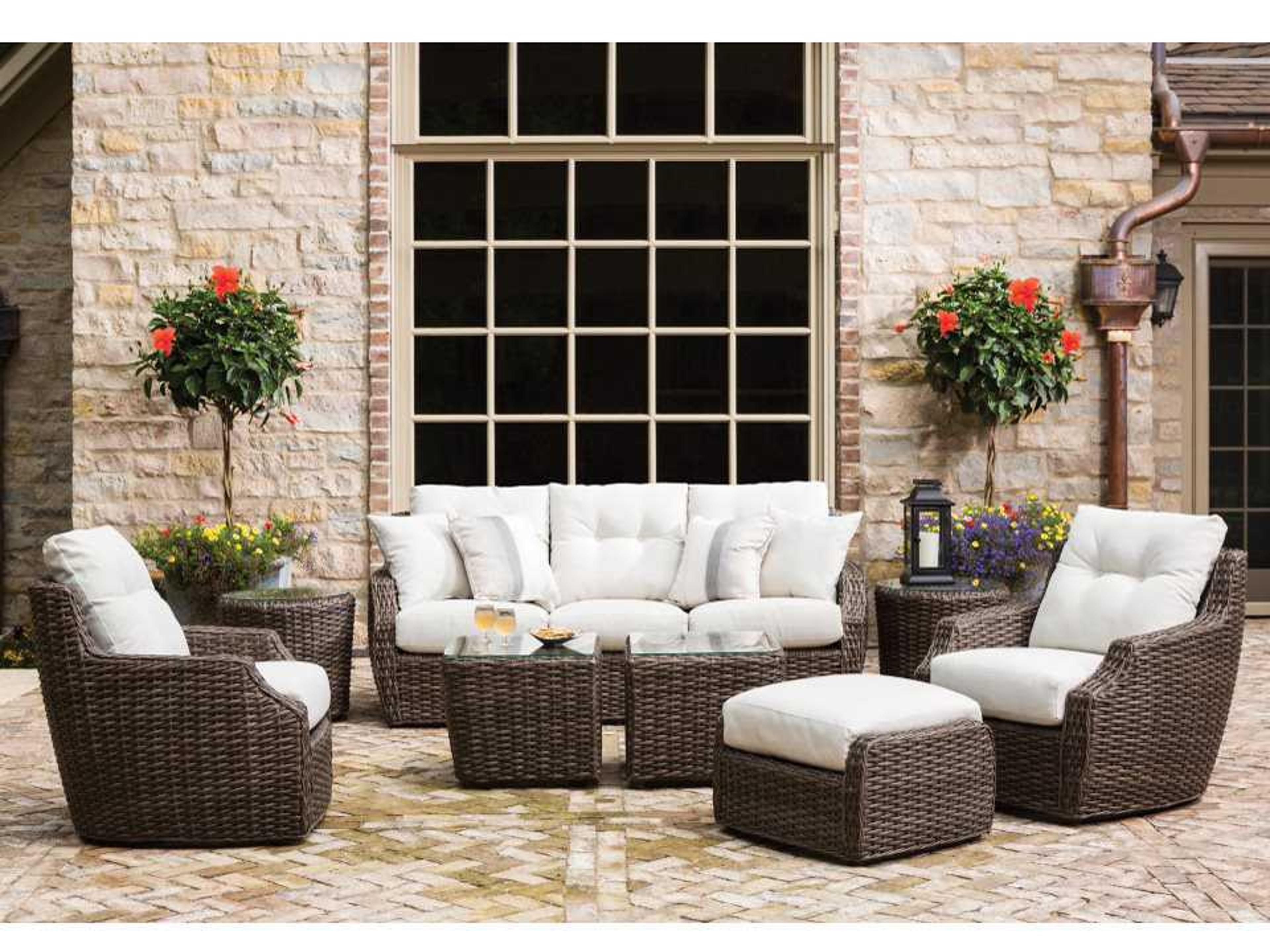 Largo Wicker Outdoor Lounge Set