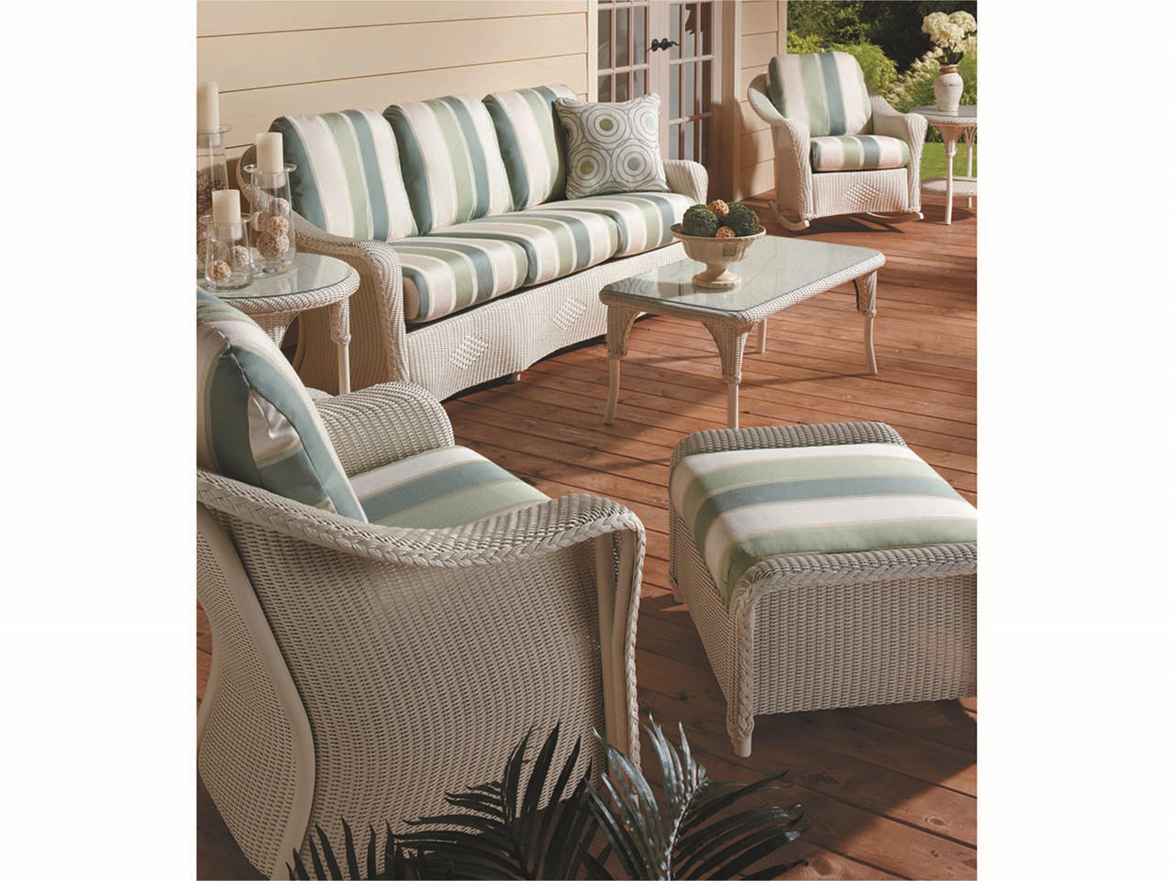 Reflections Wicker Outdoor Patio Lounge Set