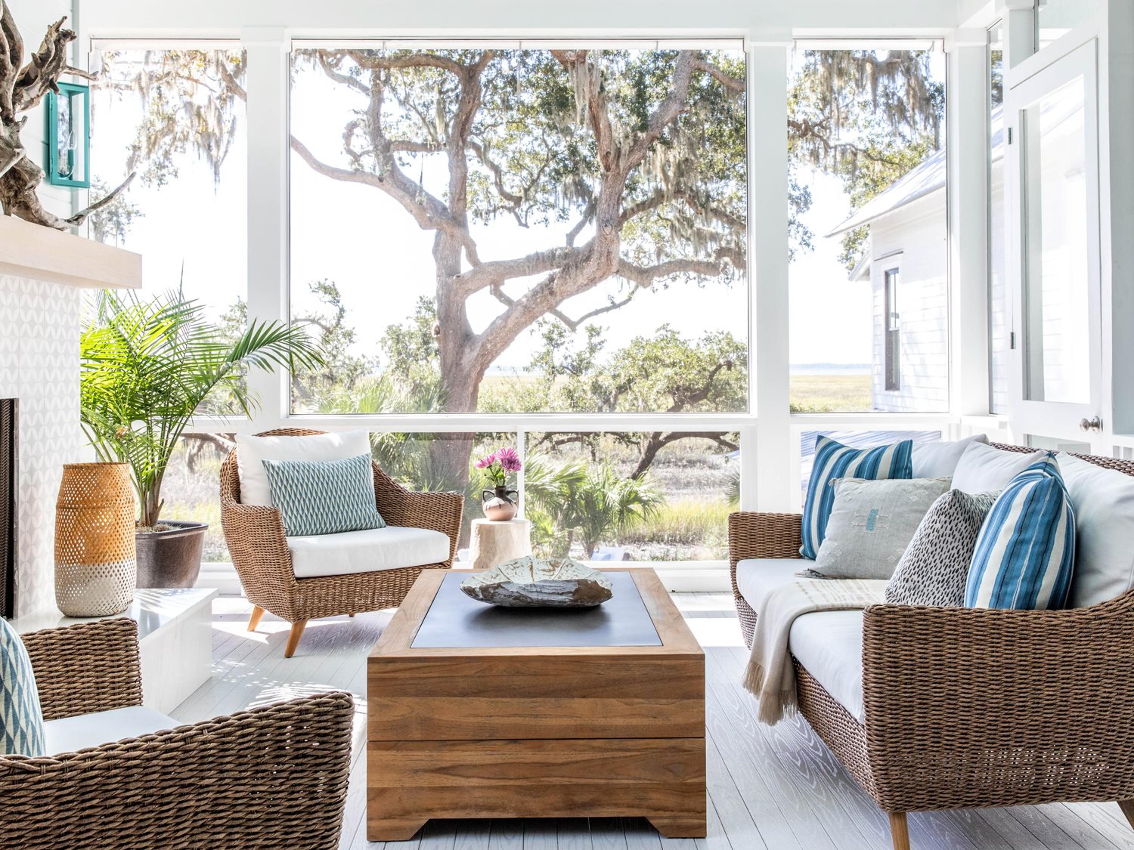 Tobago Wicker Outdoor Patio Lounge Set