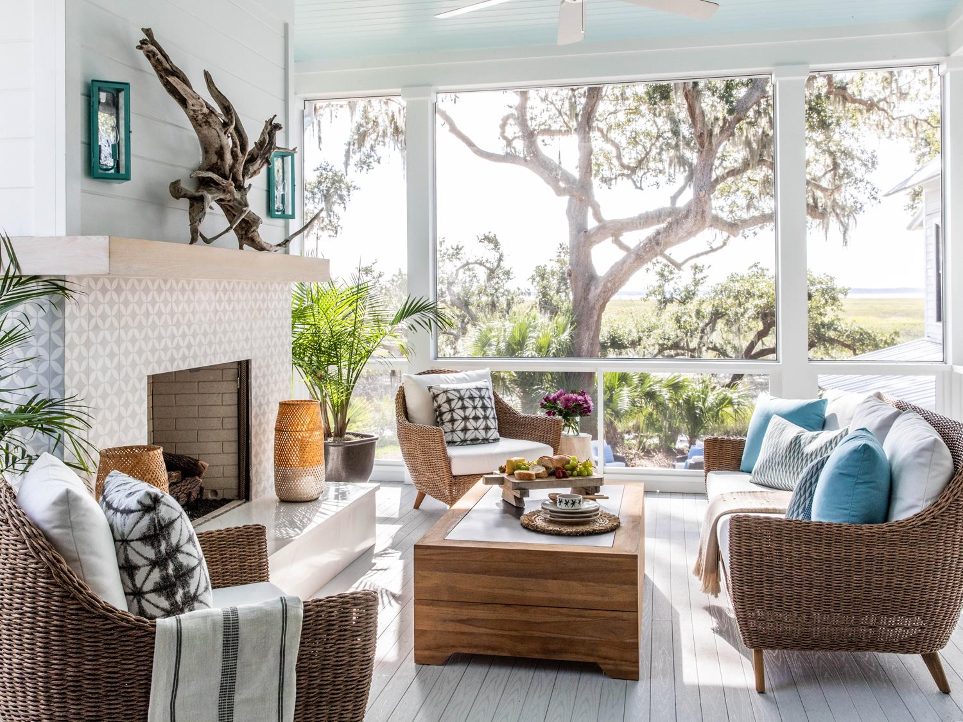 Tobago Wicker Patio Lounge Set