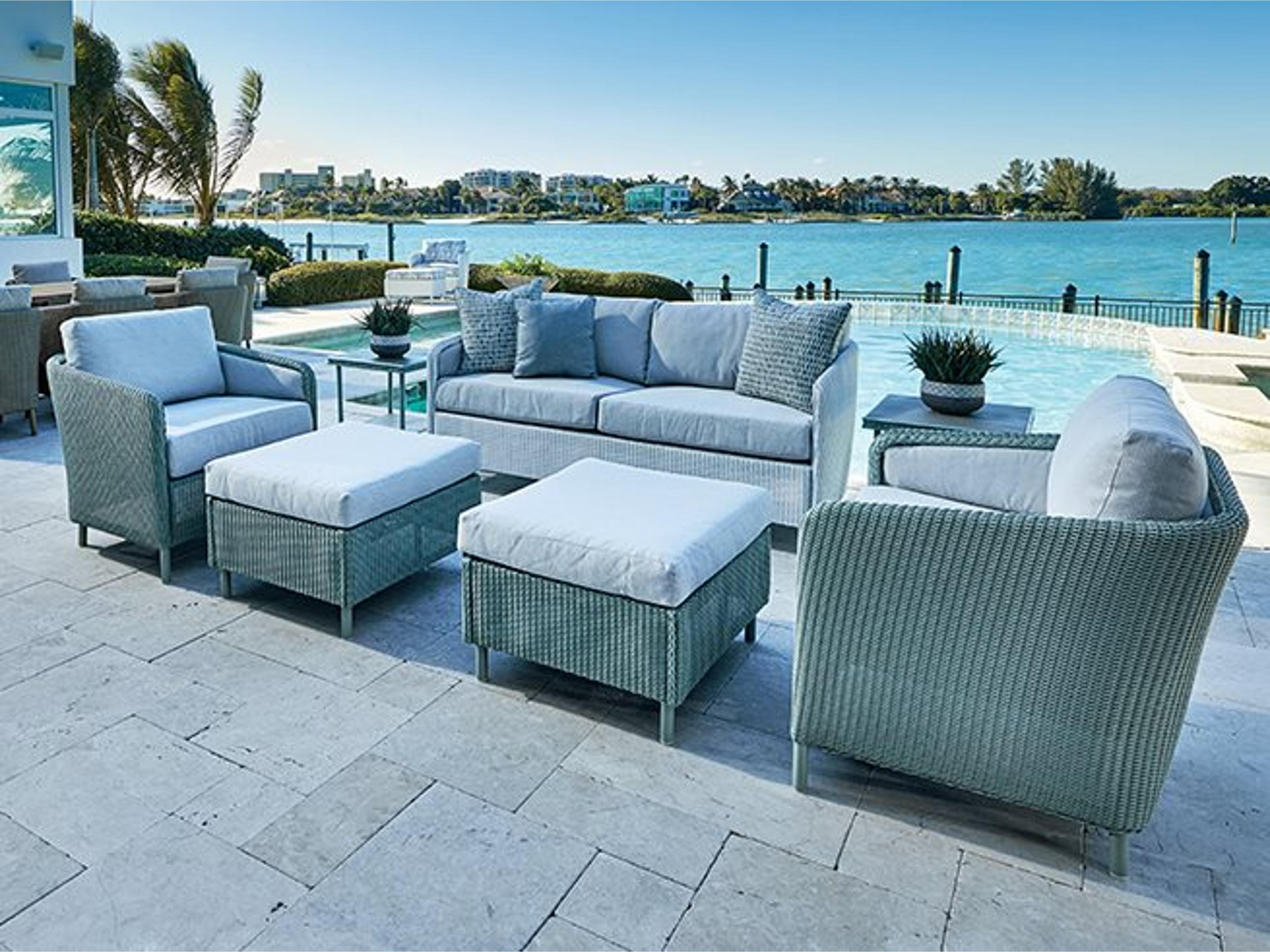 Visions Wicker Patio Lounge Set