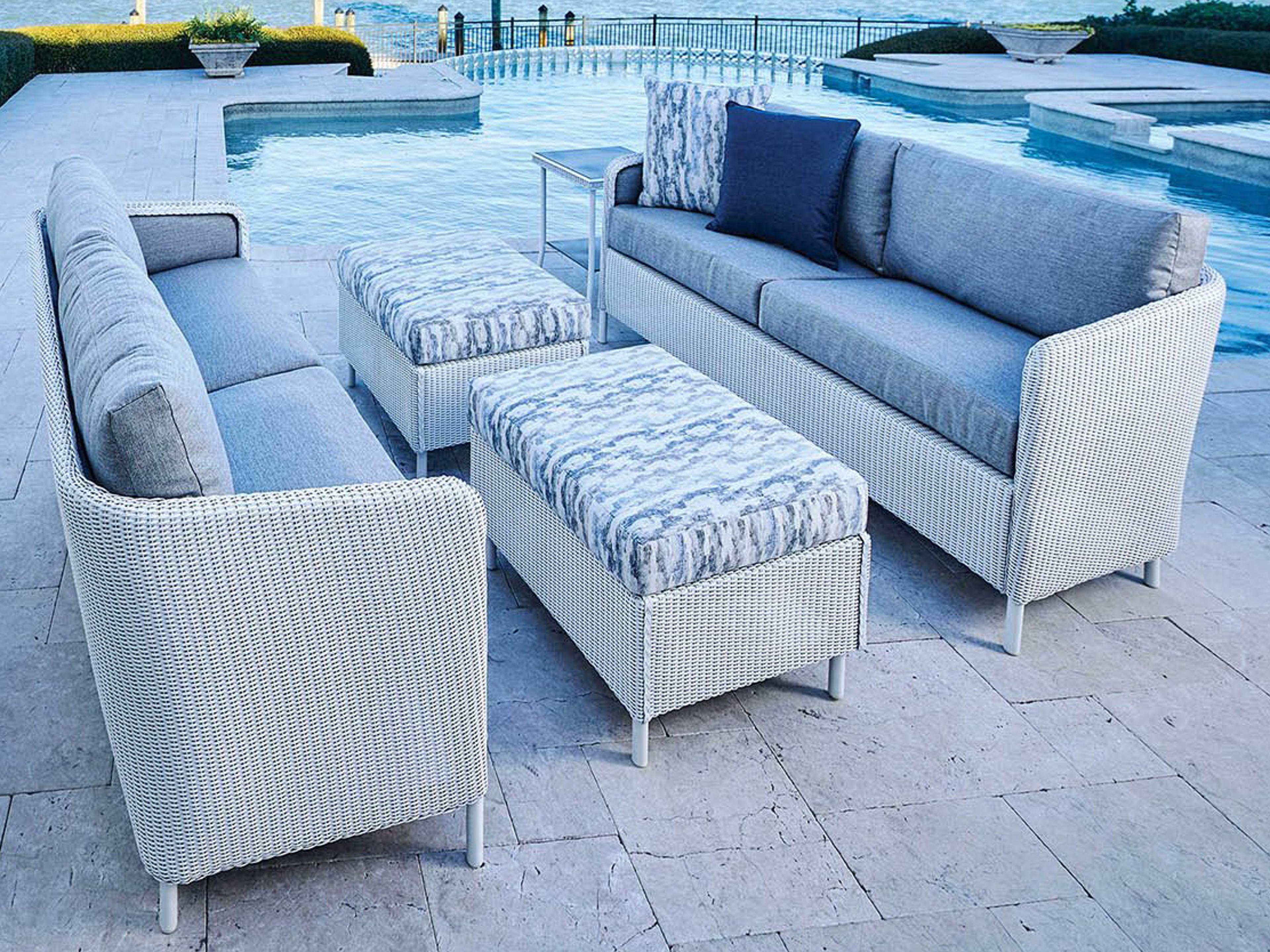 Visions Wicker Outdoor Patio Lounge Set