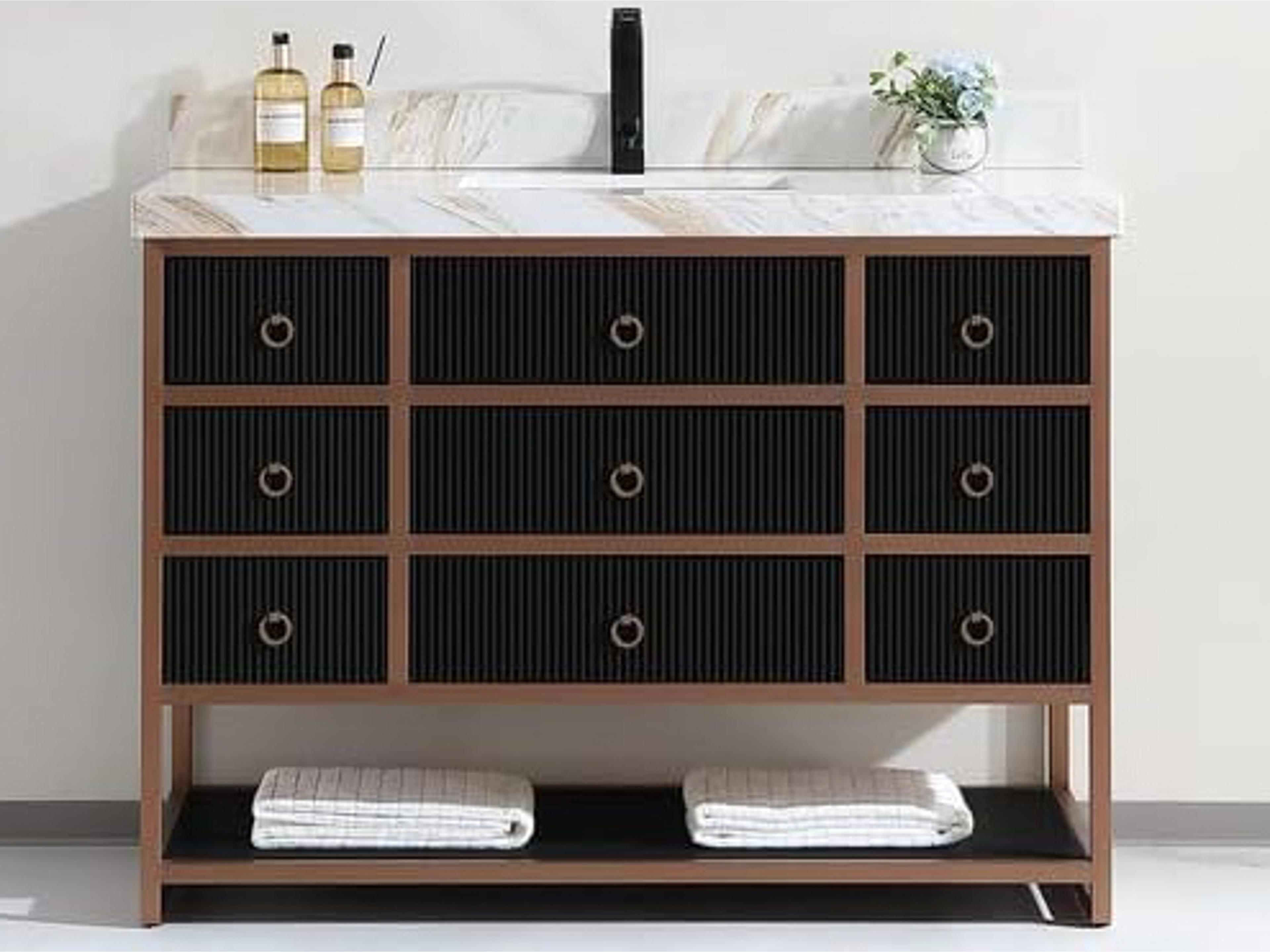 Wk Series Tricorn Black Vanity