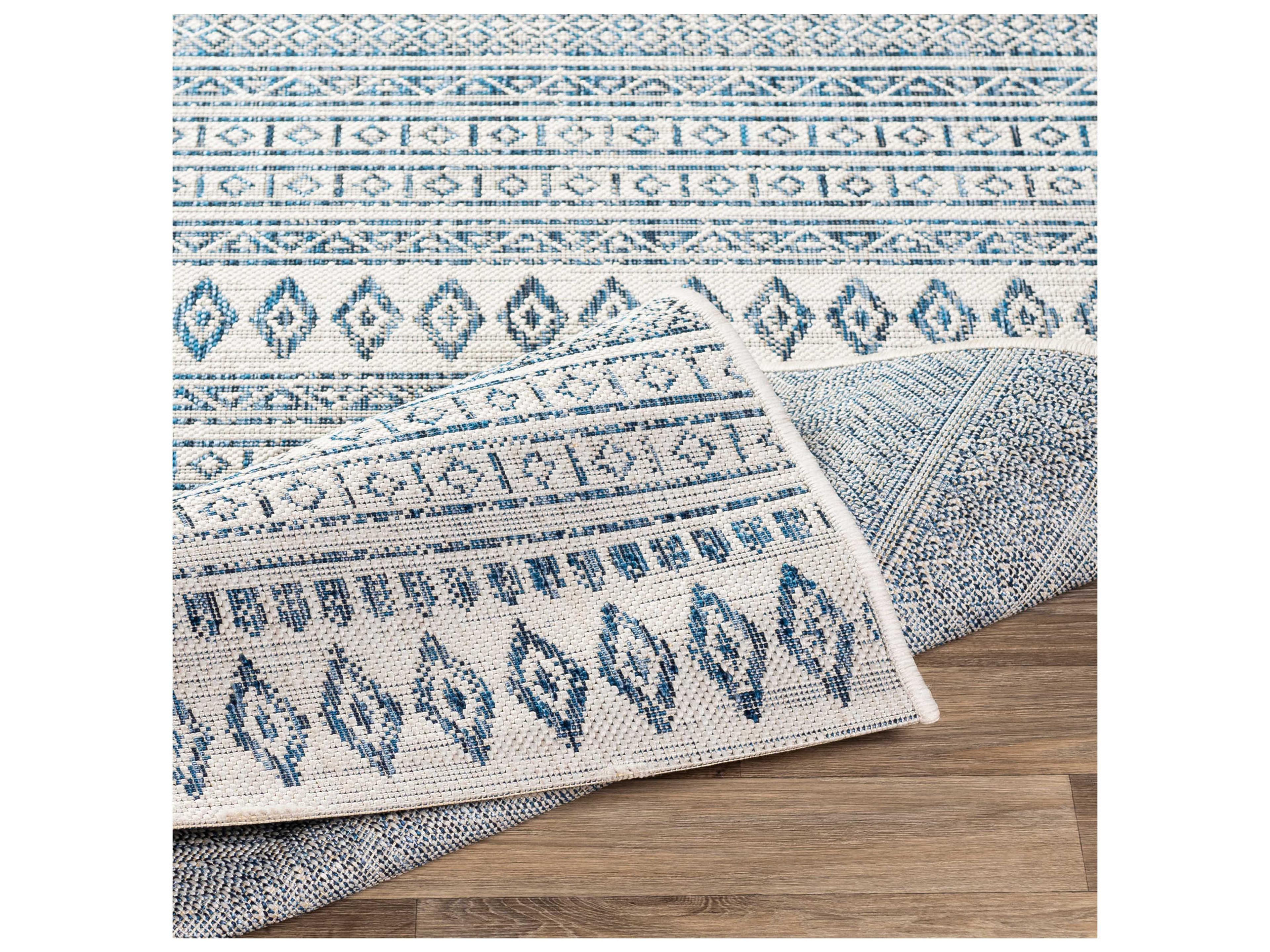 Livabliss by Surya Eagean Geometric Area Rug