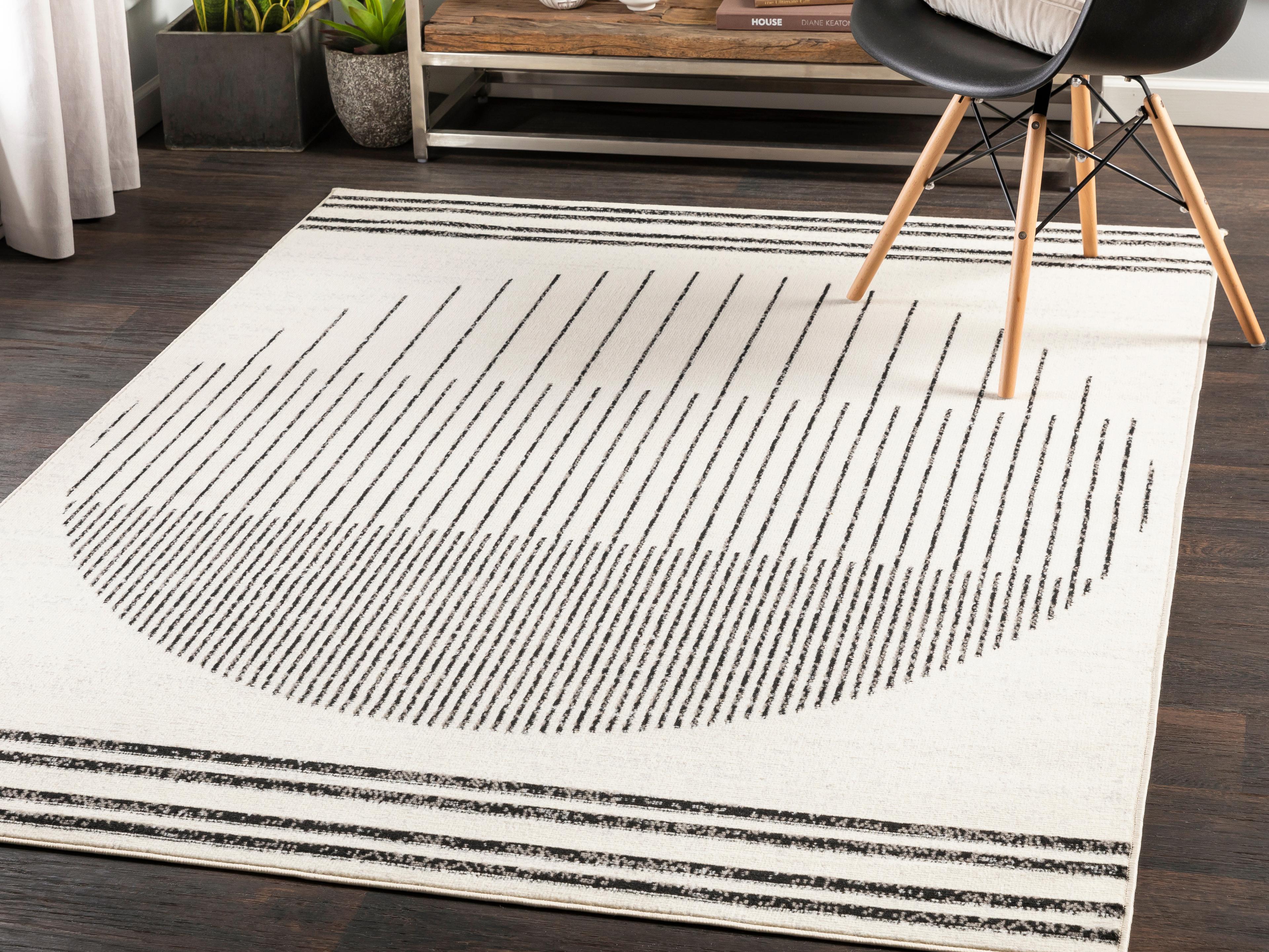 Livabliss by Surya Pisa Geometric Area Rug
