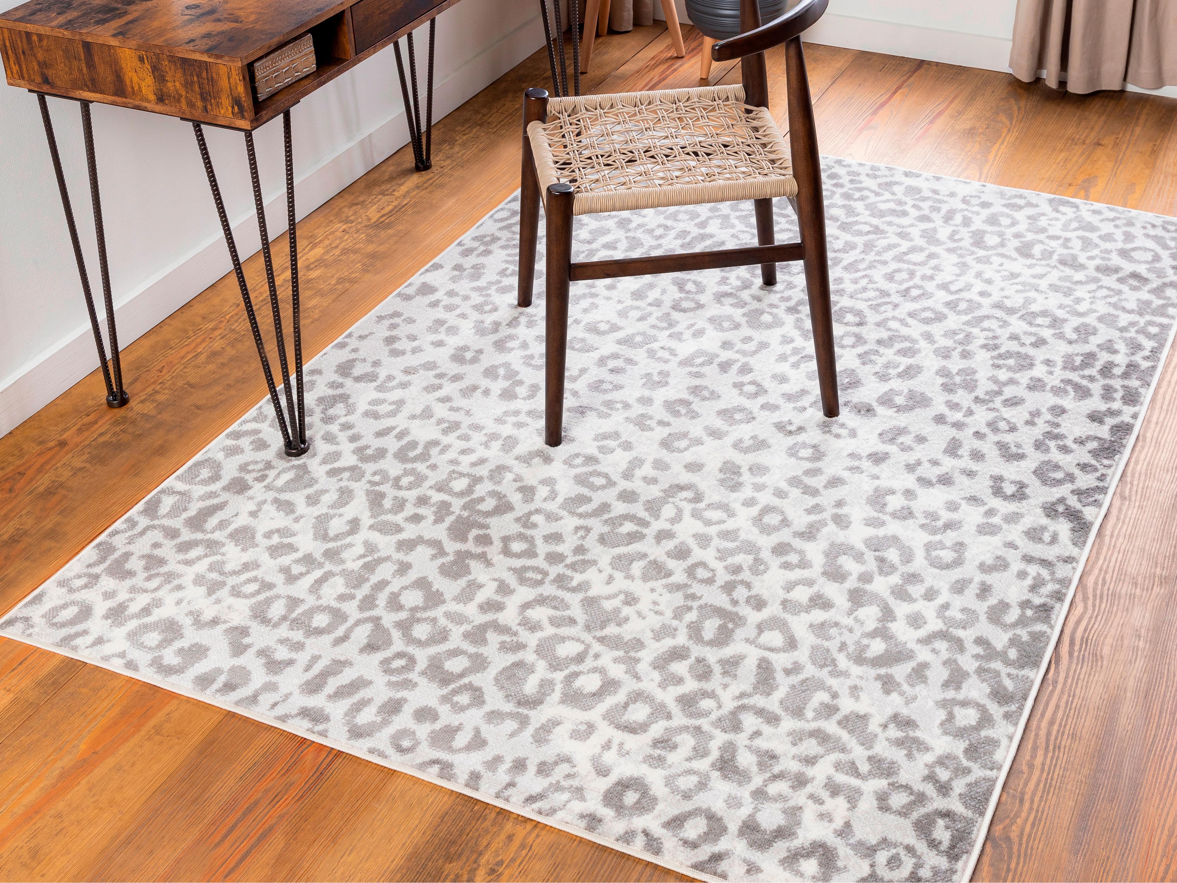 Livabliss by Surya Pisa Animal Prints Area Rug