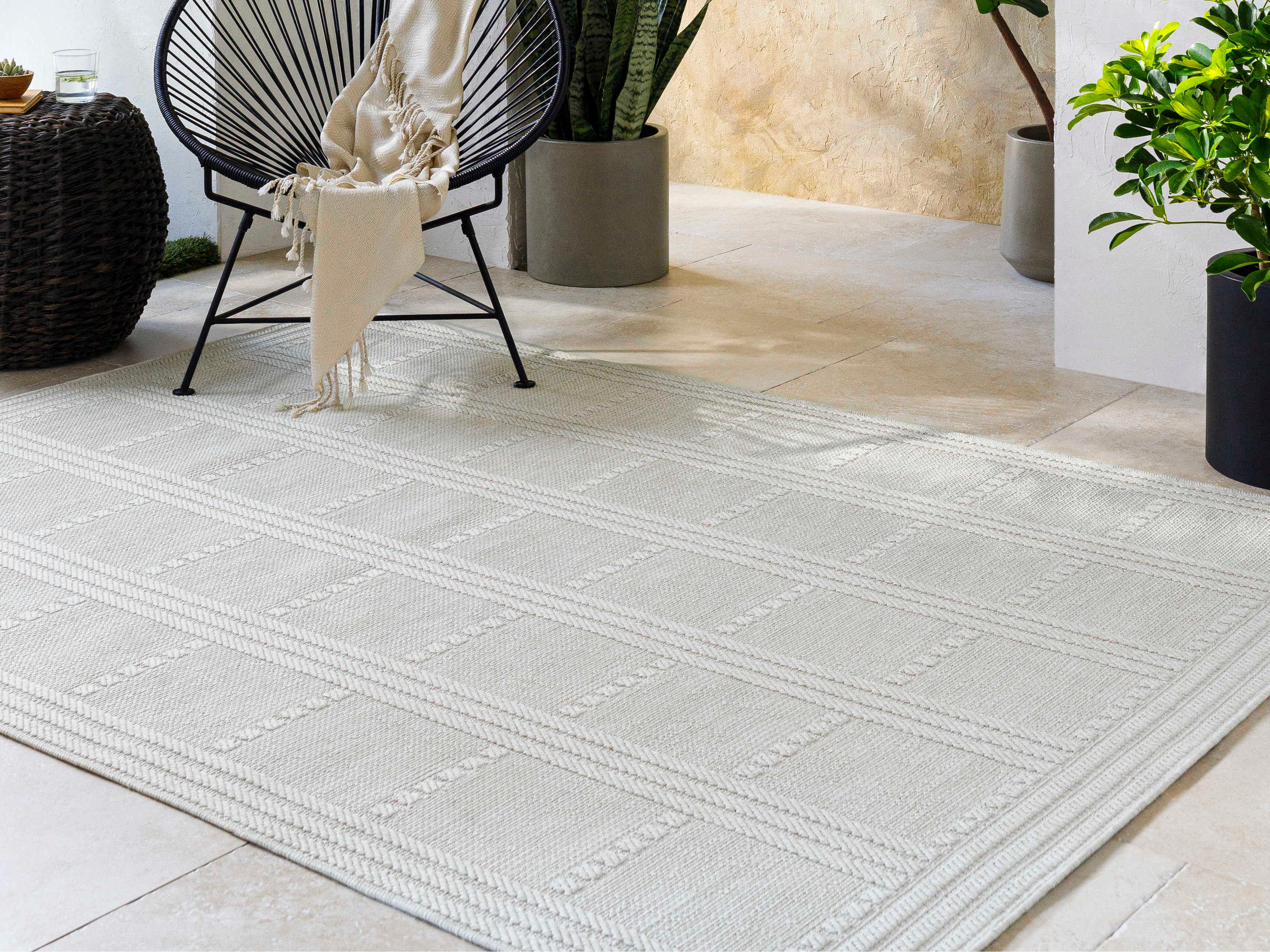 Livabliss by Surya Sandra Geometric Area Rug