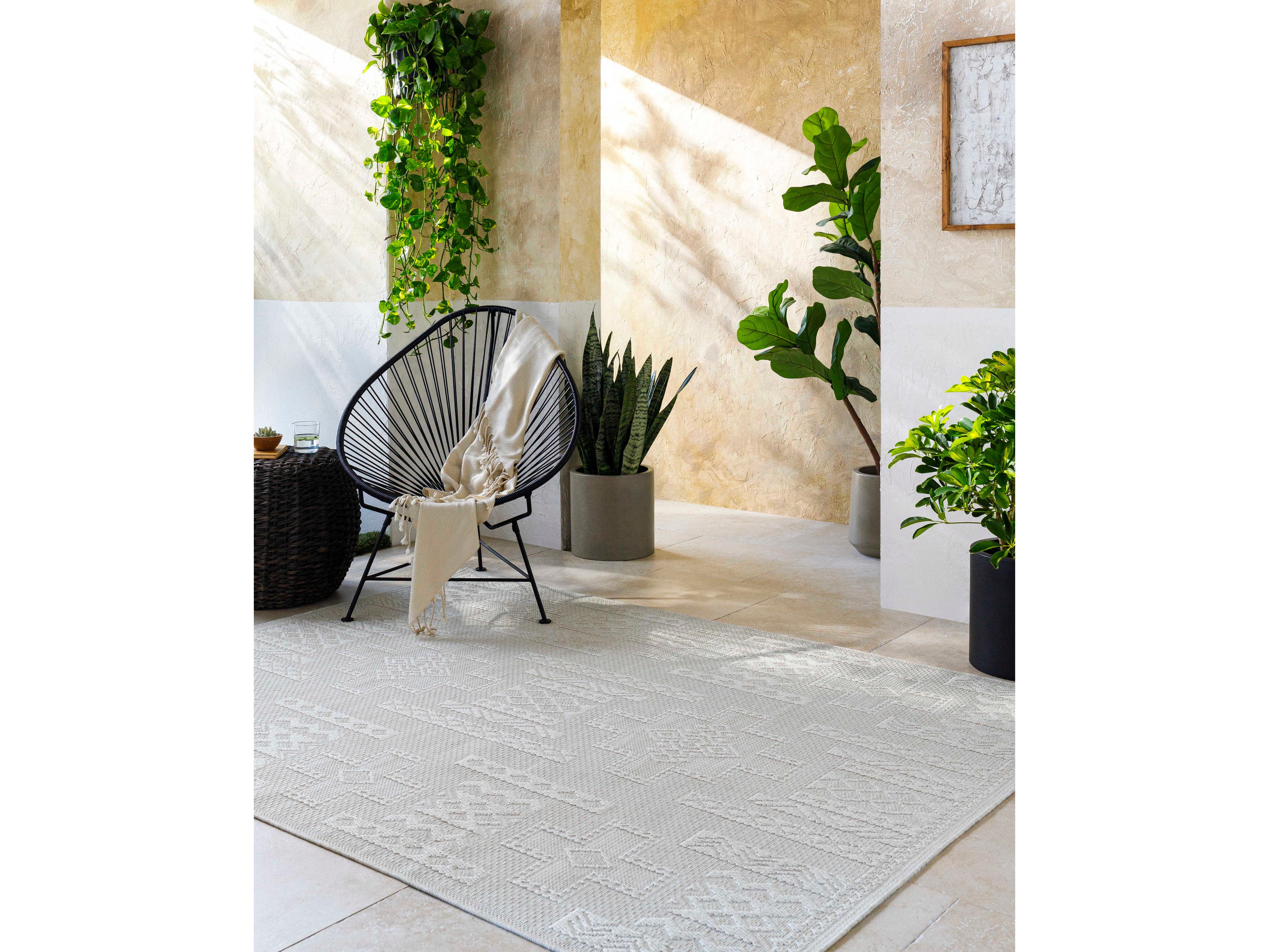 Livabliss by Surya Sandra Geometric Area Rug