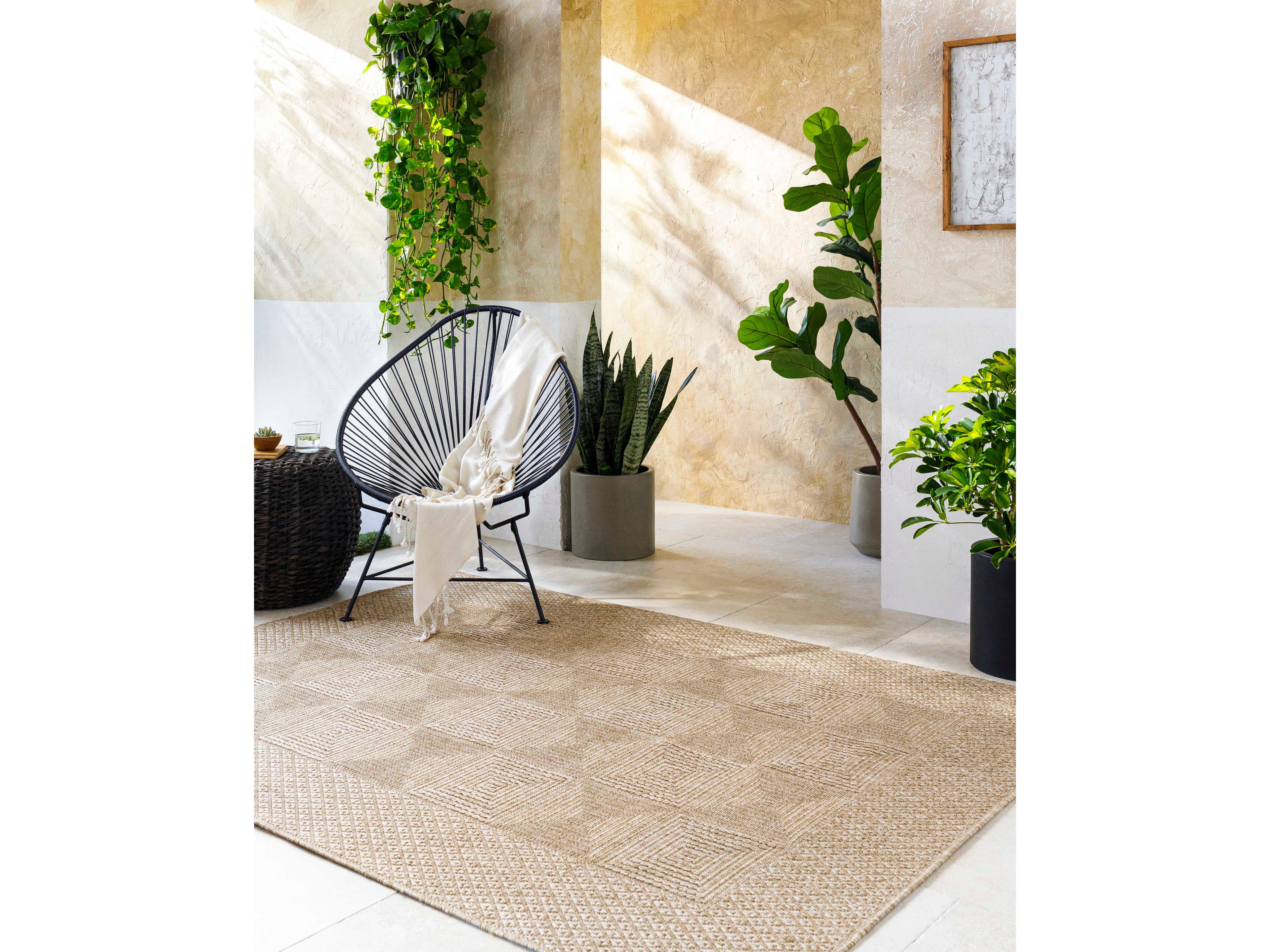 Livabliss by Surya Sandra Geometric Area Rug