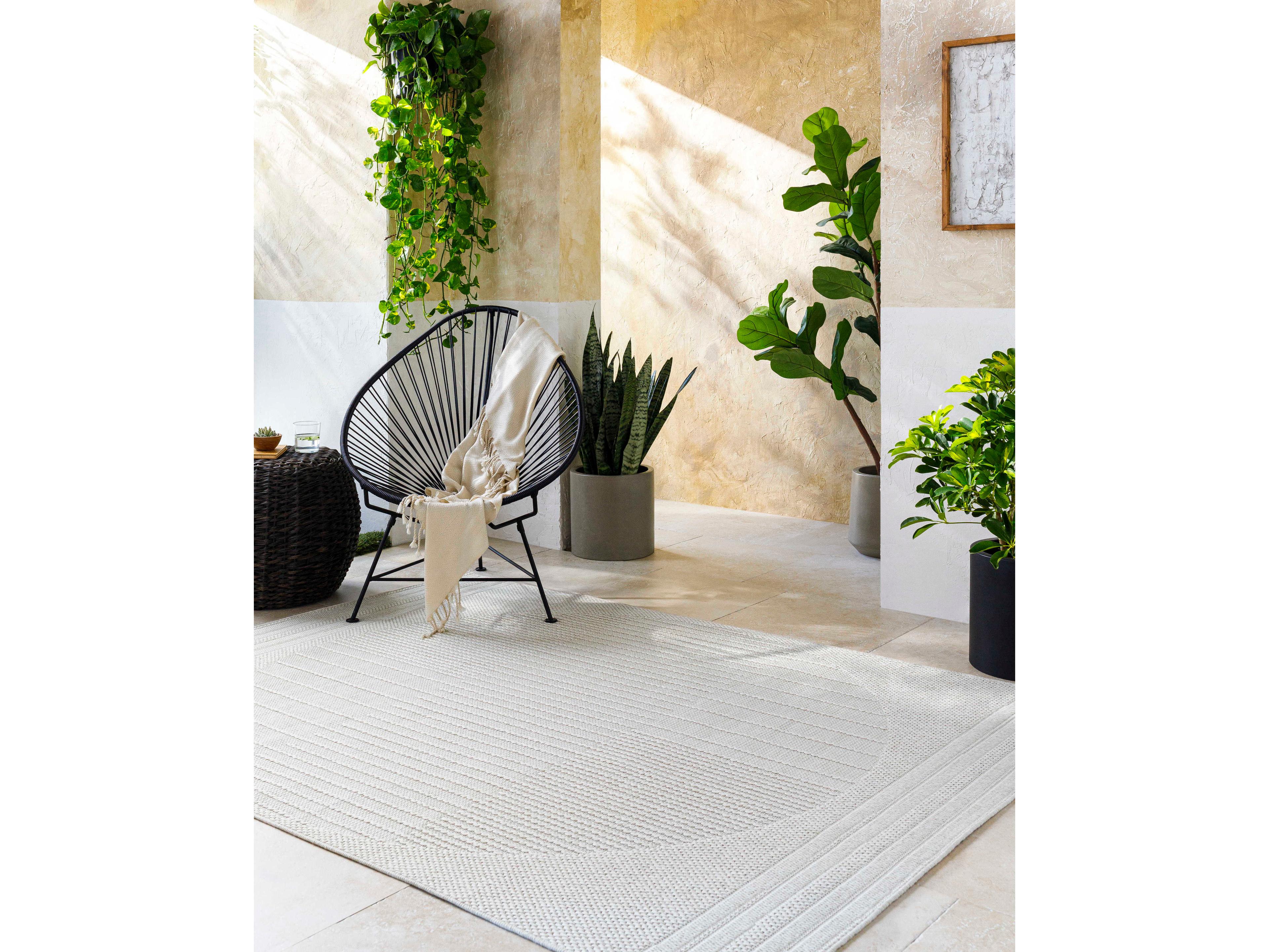 Livabliss by Surya Sandra Geometric Area Rug