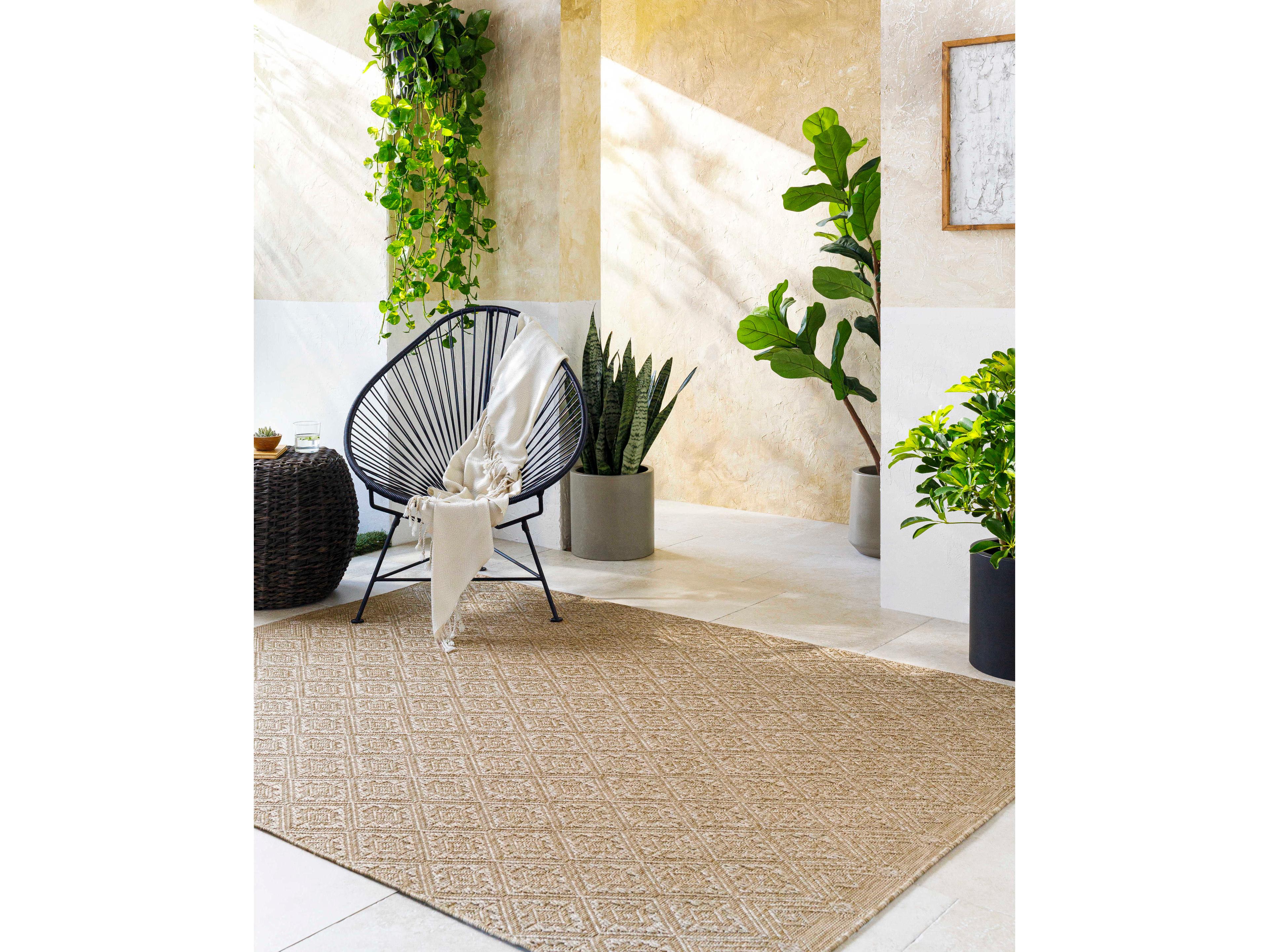 Livabliss by Surya Sandra Geometric Area Rug