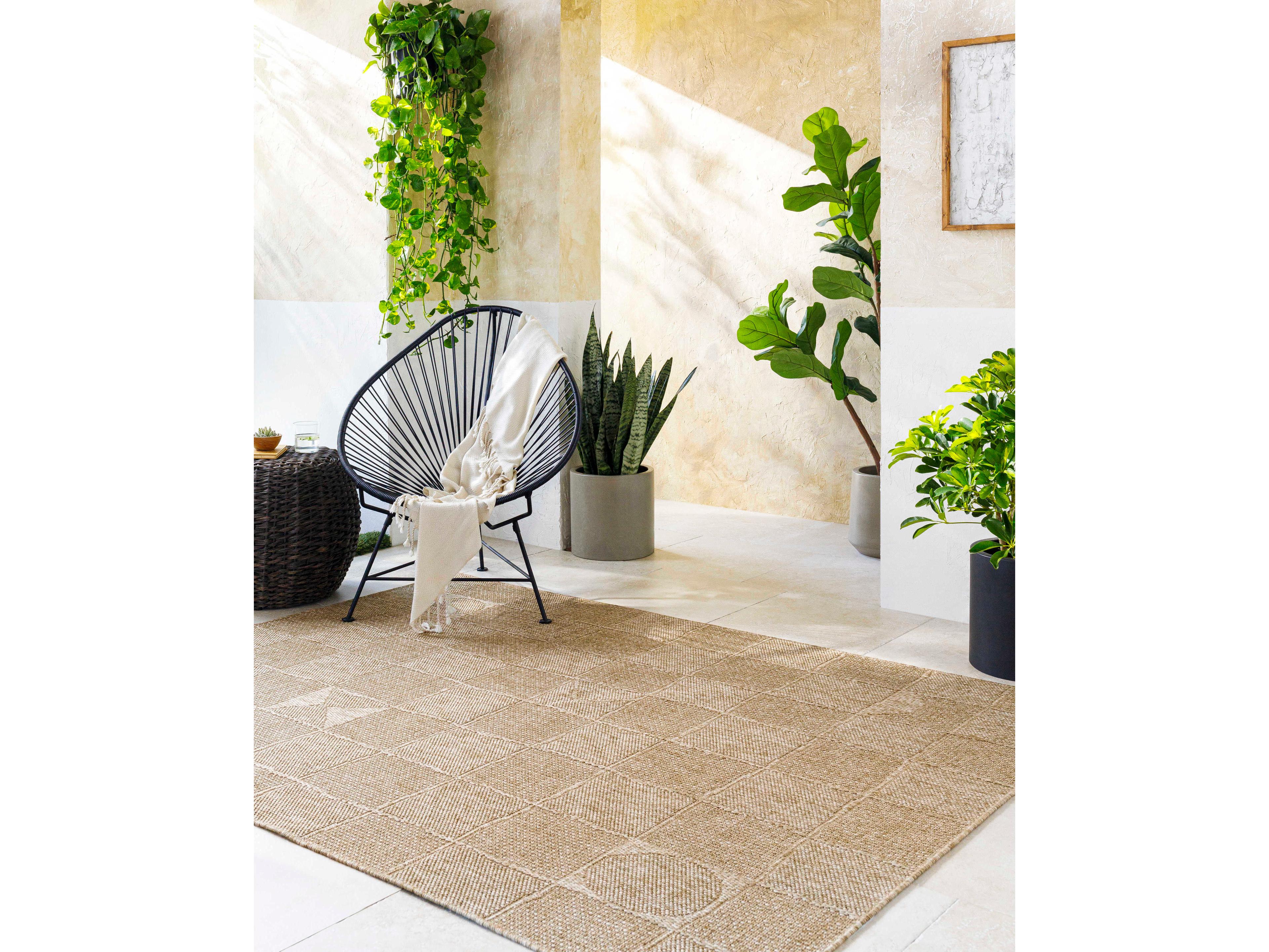 Livabliss by Surya Sandra Geometric Area Rug