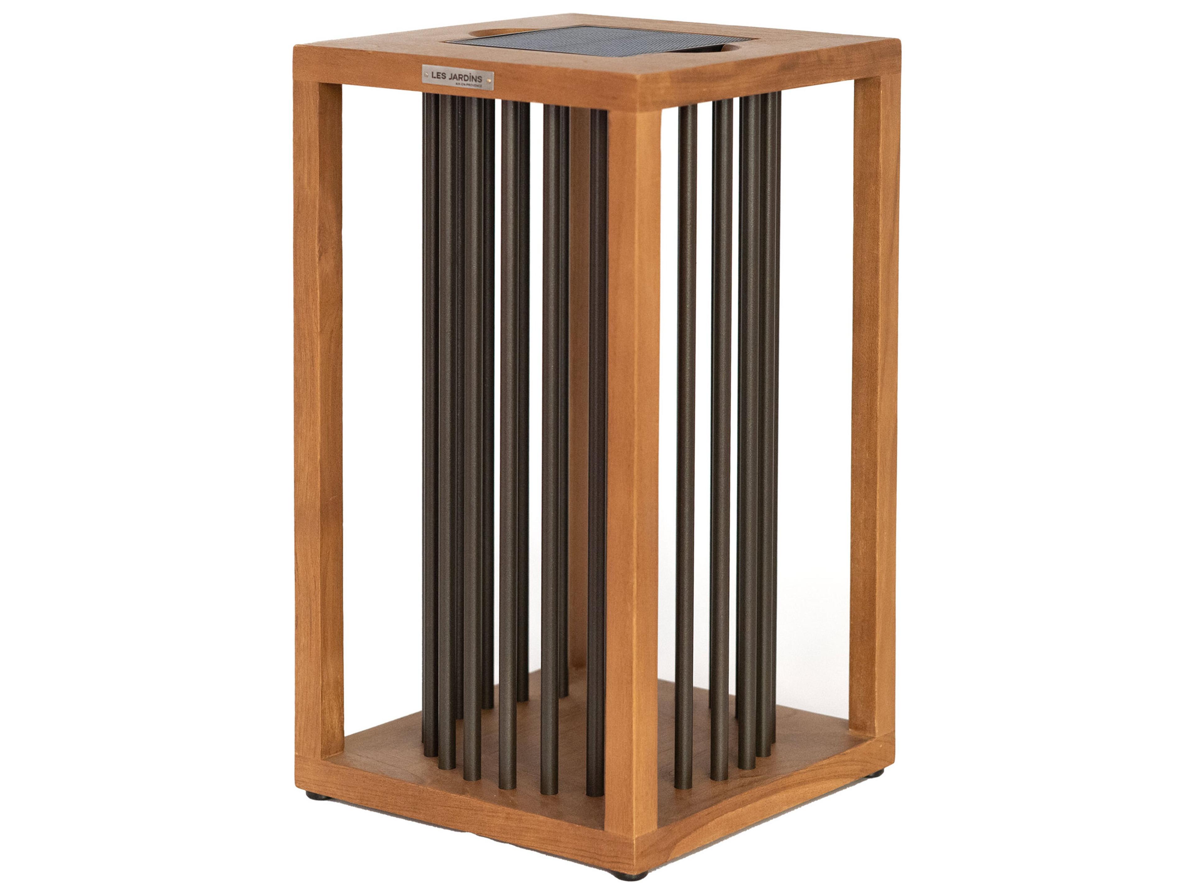 Akin 10-Light Outdoor Lamp