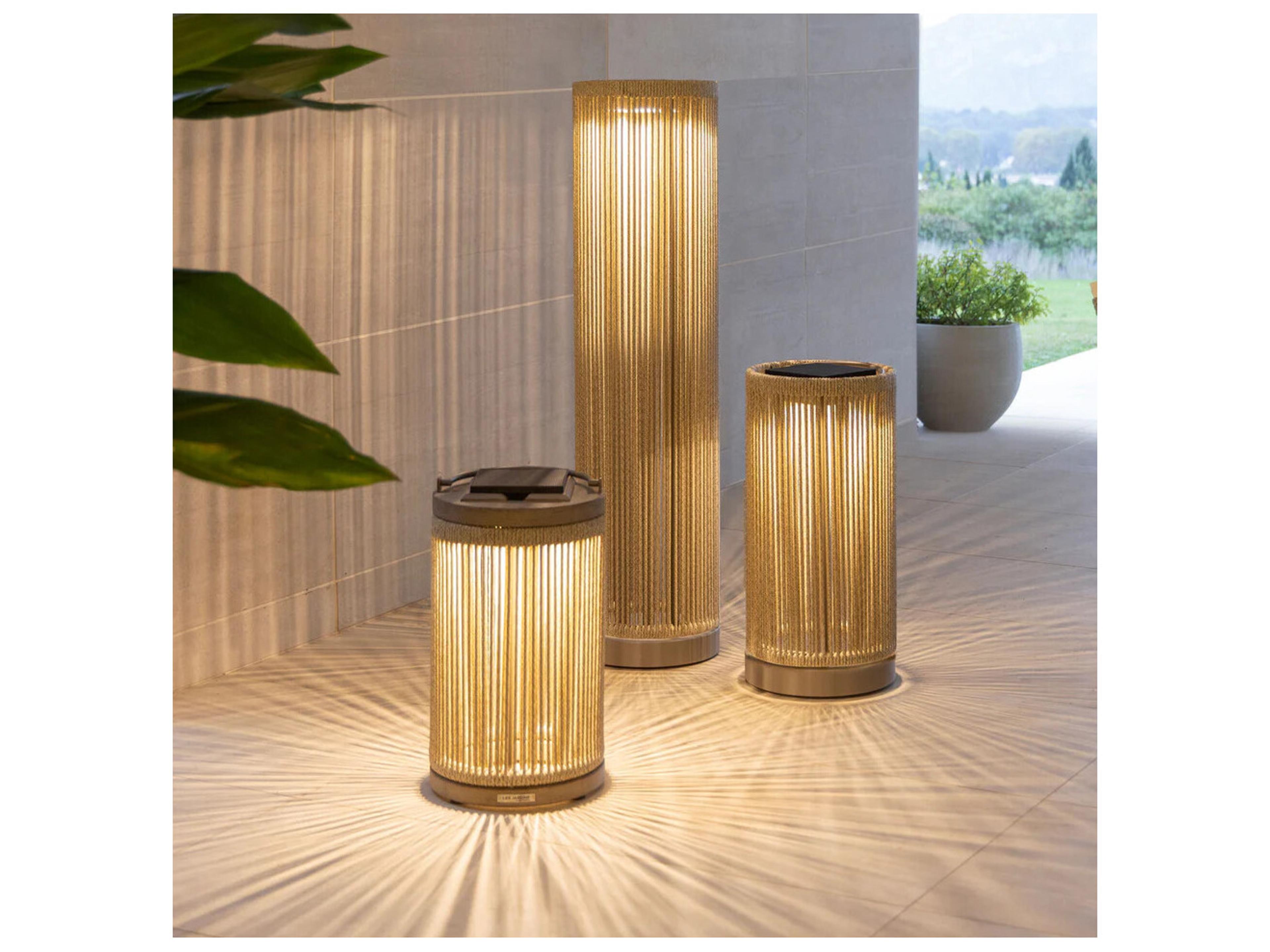 Les Jardins Alto 10-Light Outdoor Floor Light