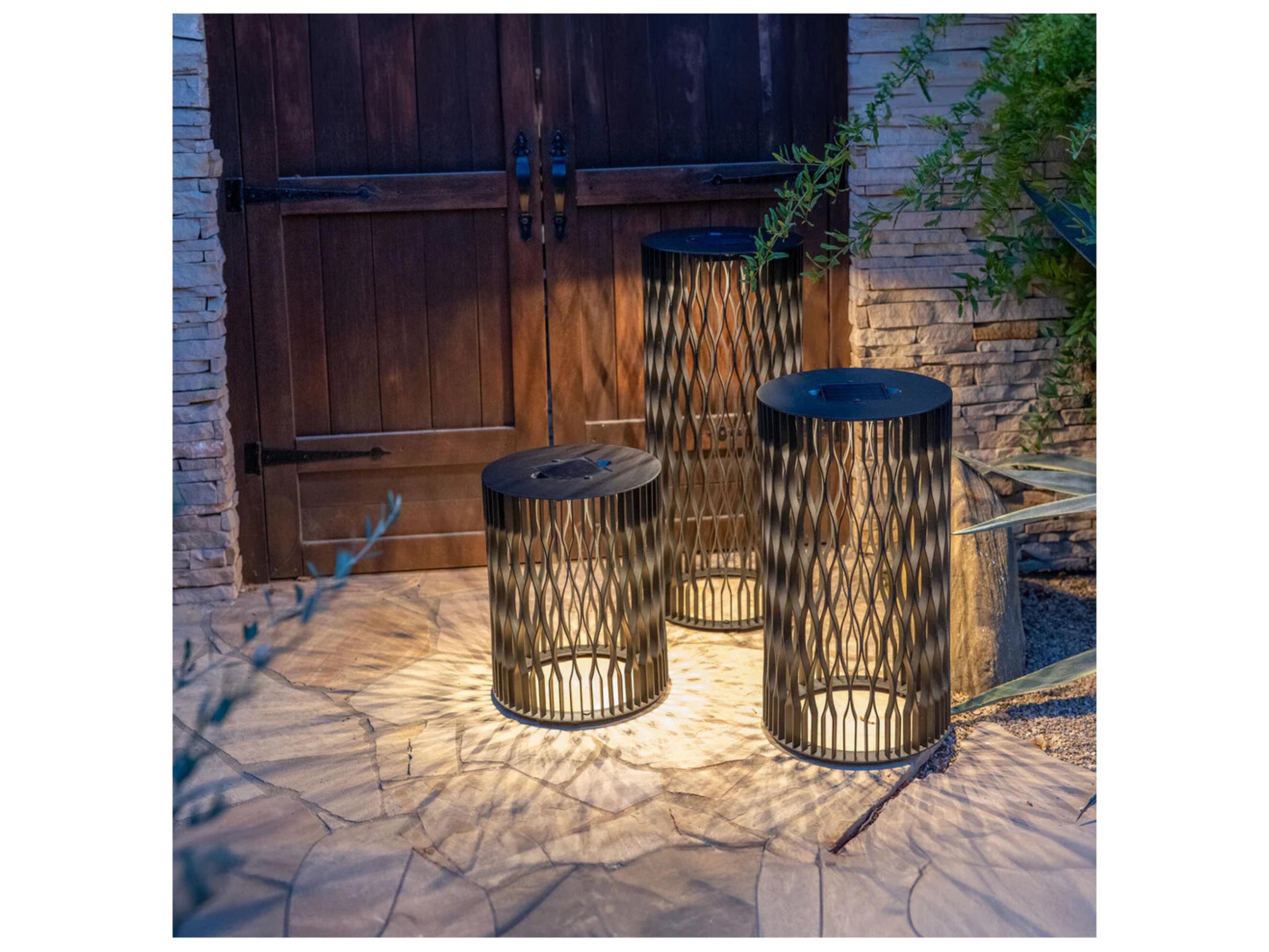 Les Jardins Dala 10-Light Outdoor Floor Light
