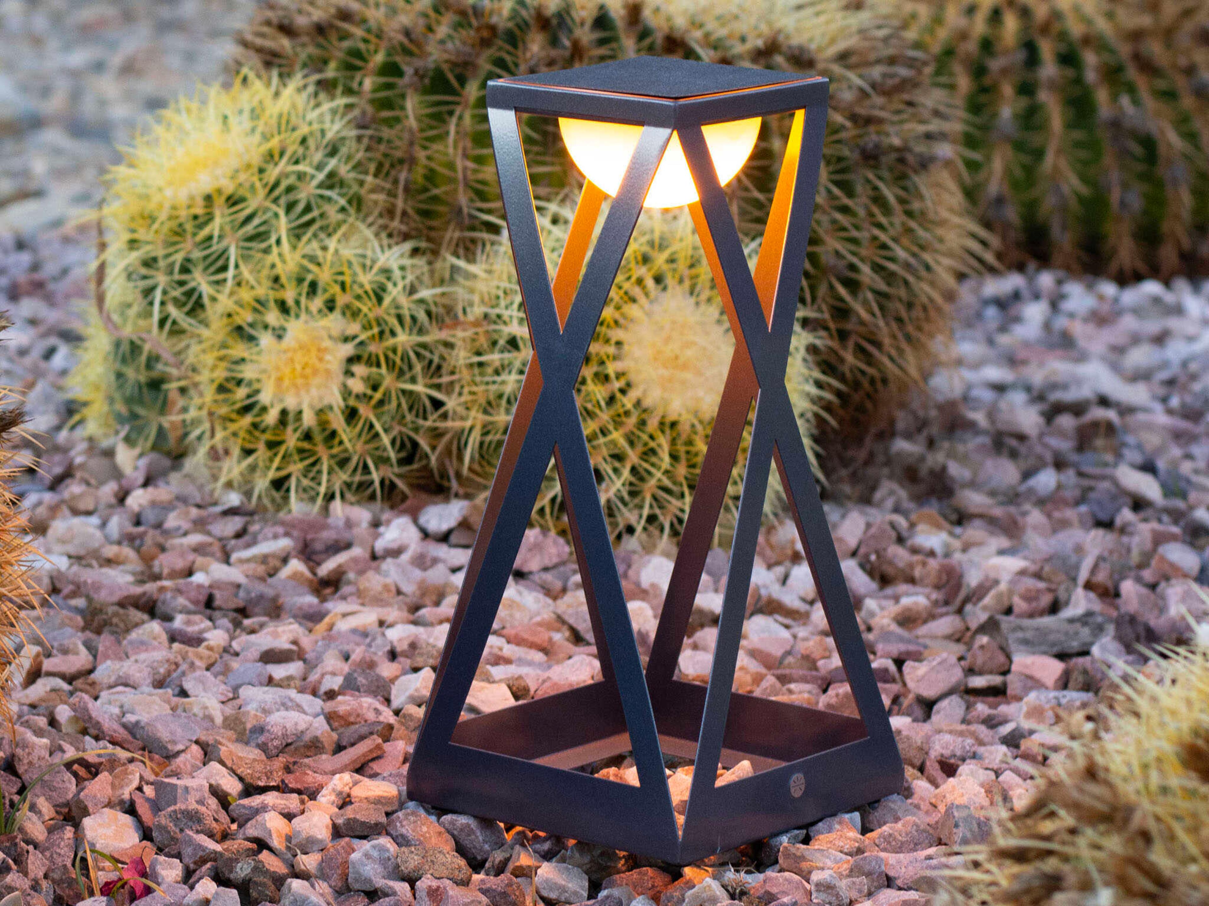 Les Jardins Rick 5-Light Outdoor Lamp