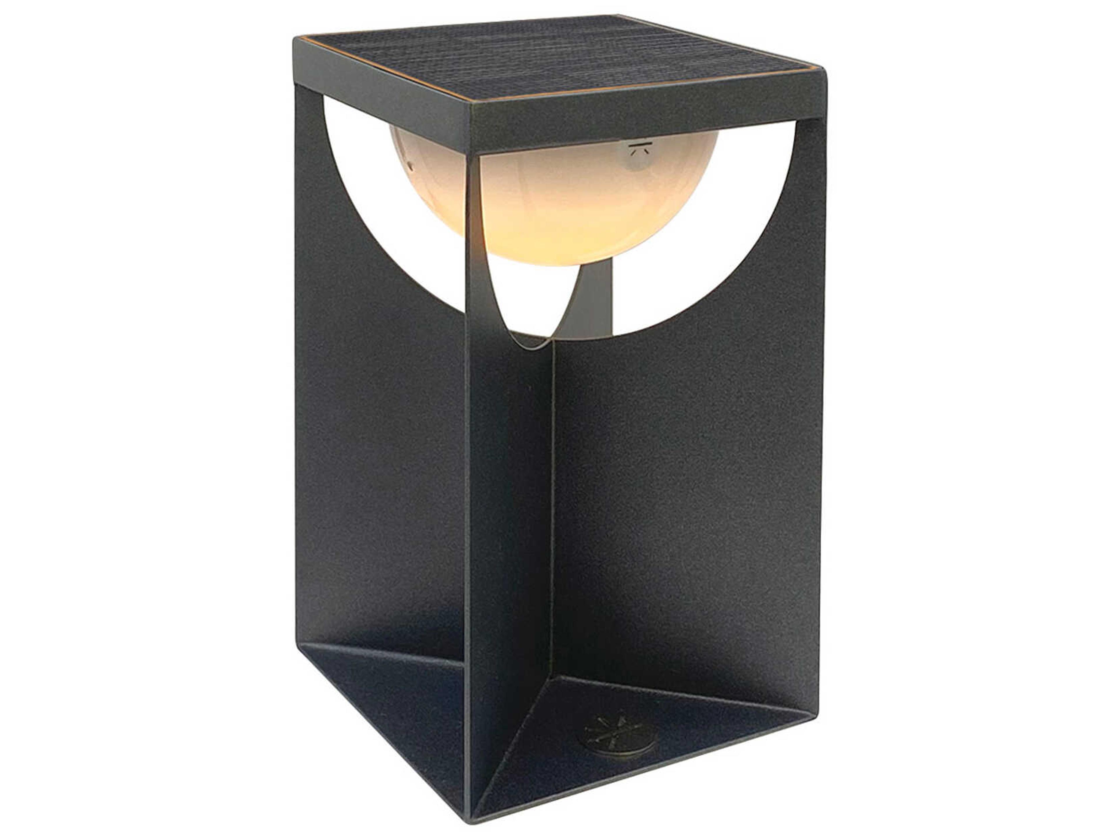 Flow 32-Light Outdoor Lamp