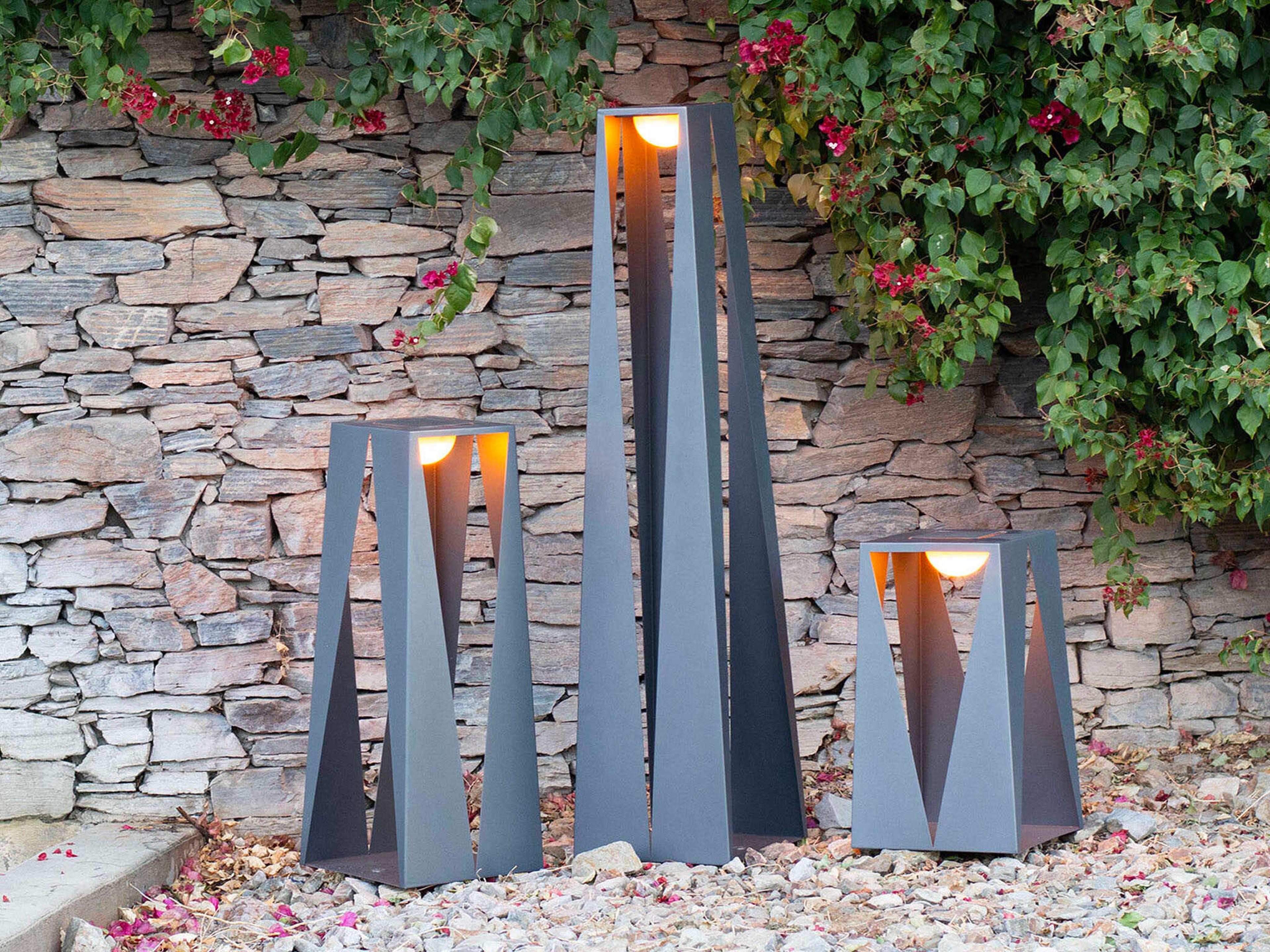 Les Jardins Teatree 10-Light Outdoor Lamp