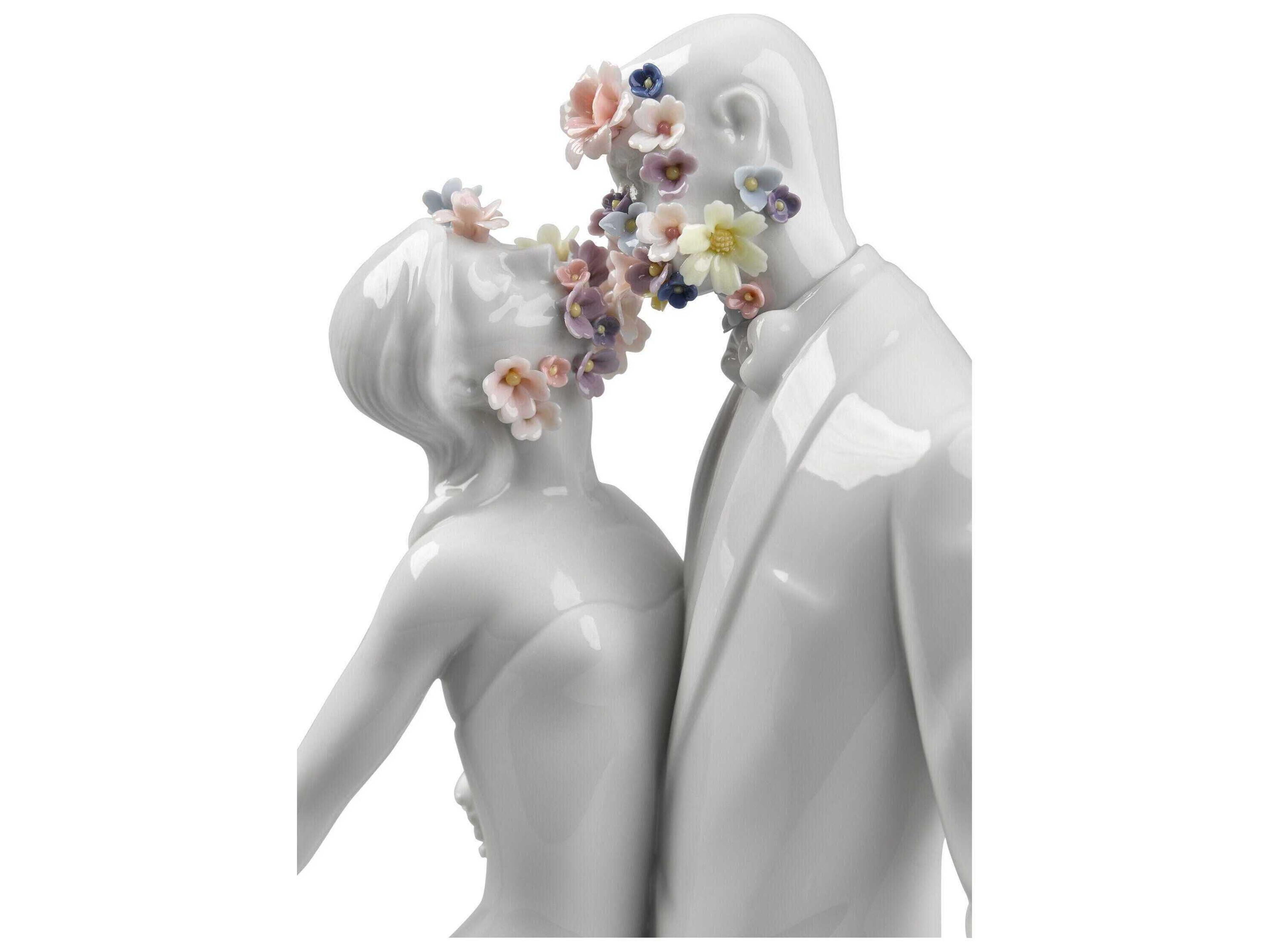 Lladro Love-I Blossoms Sculpture