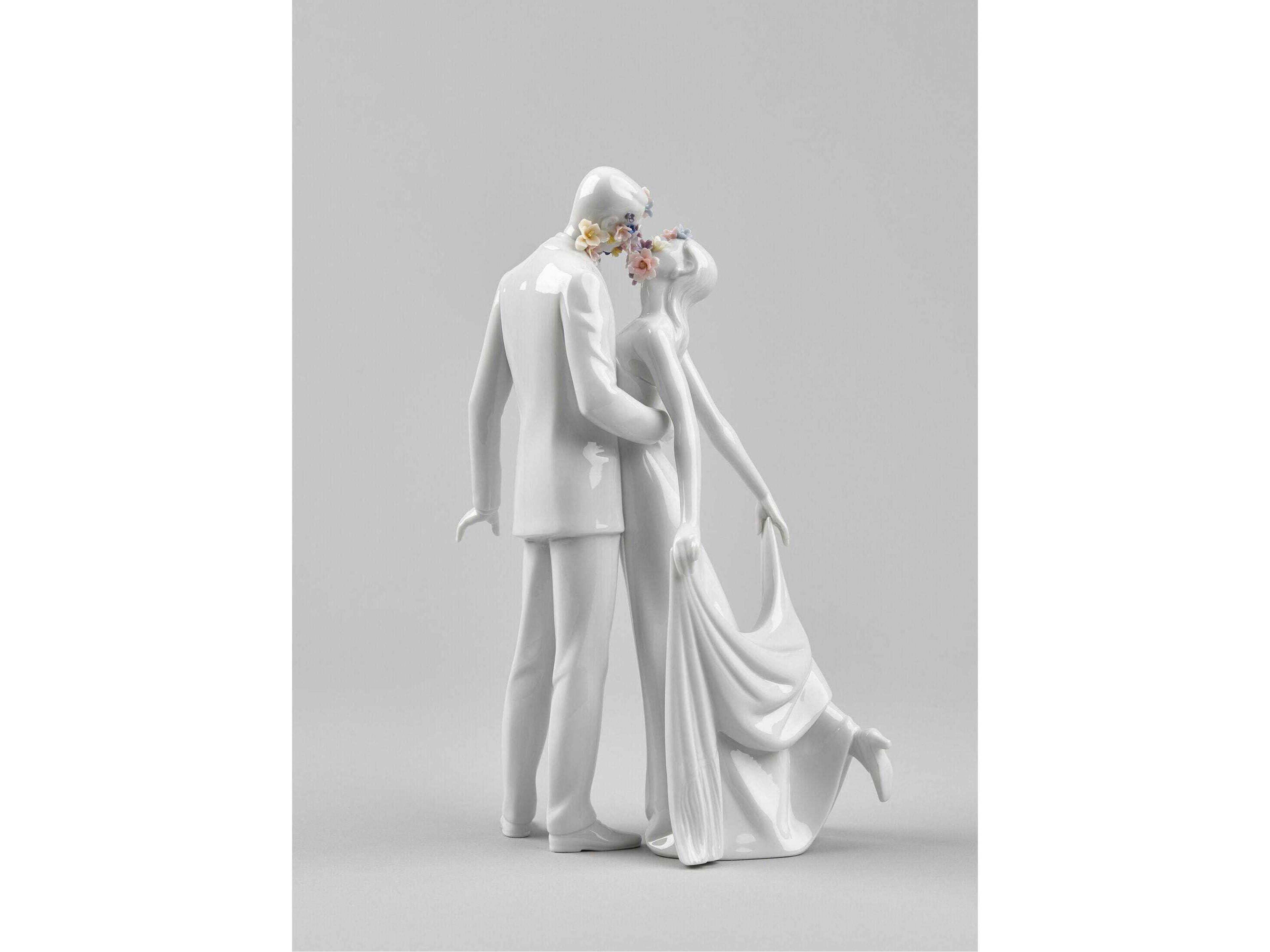 Lladro Love-I Blossoms Sculpture