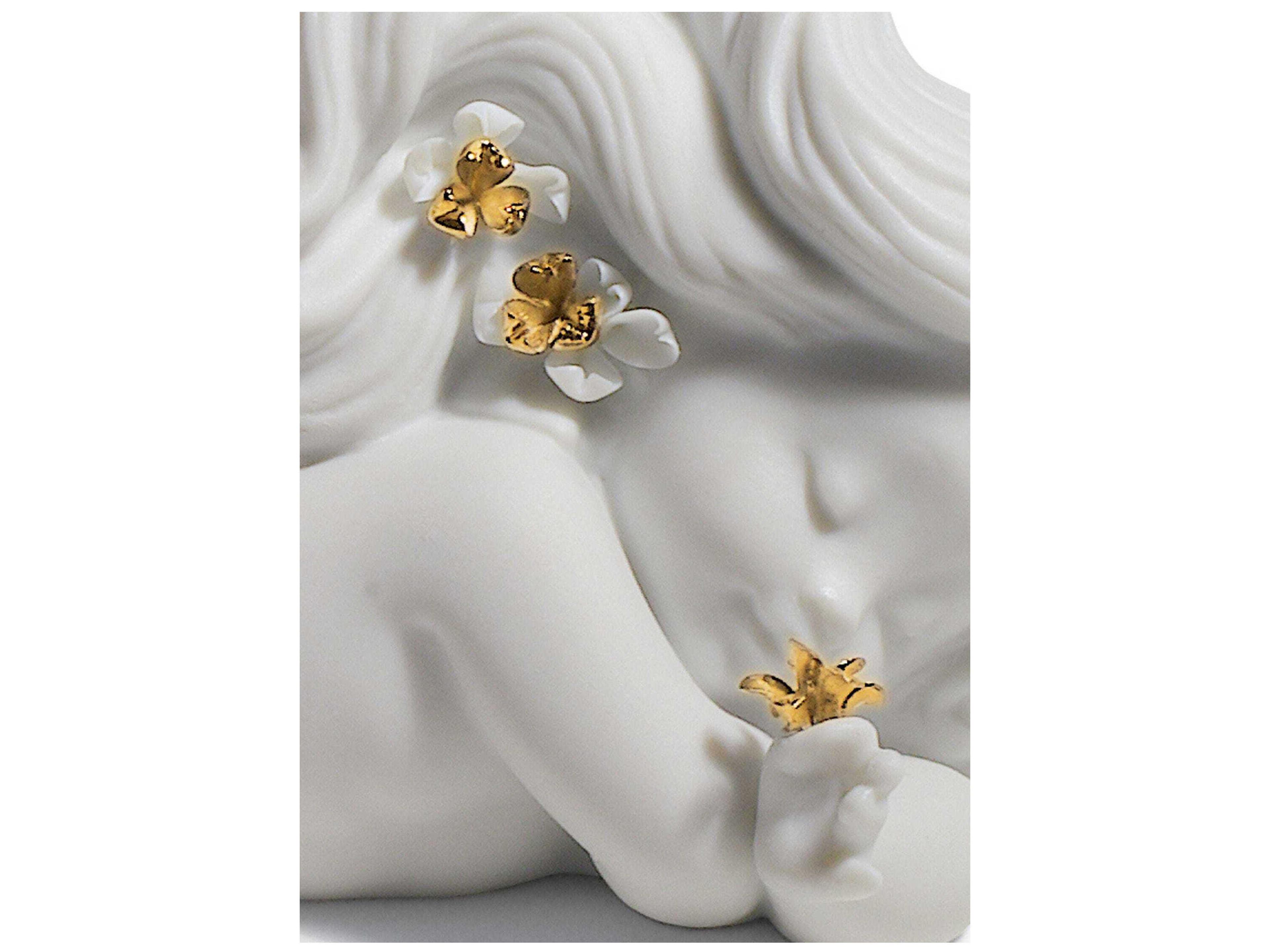 Lladro Day Dreaming At Sea Mermaid Figurine