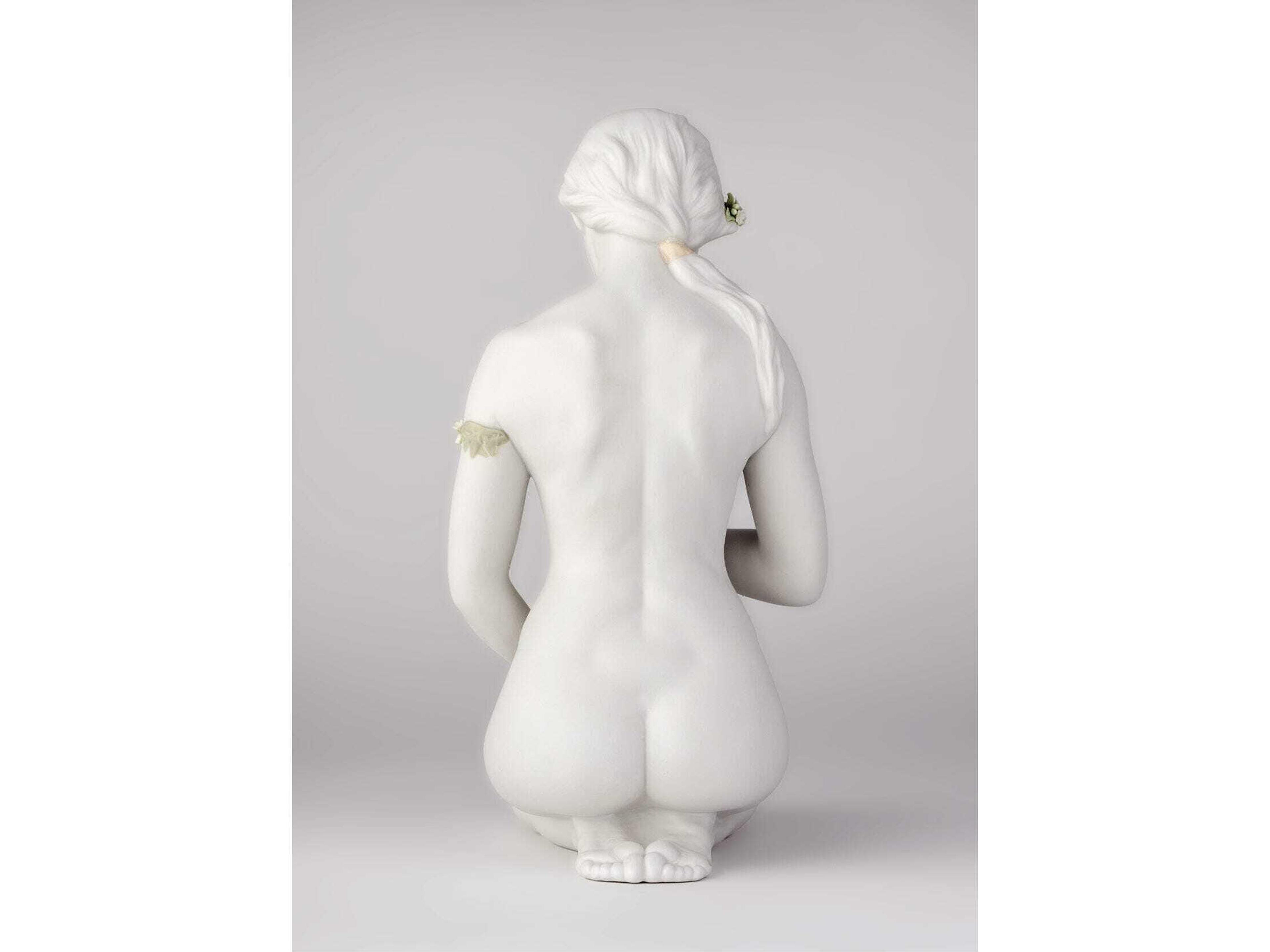 Lladro A New Life Mother Figurine
