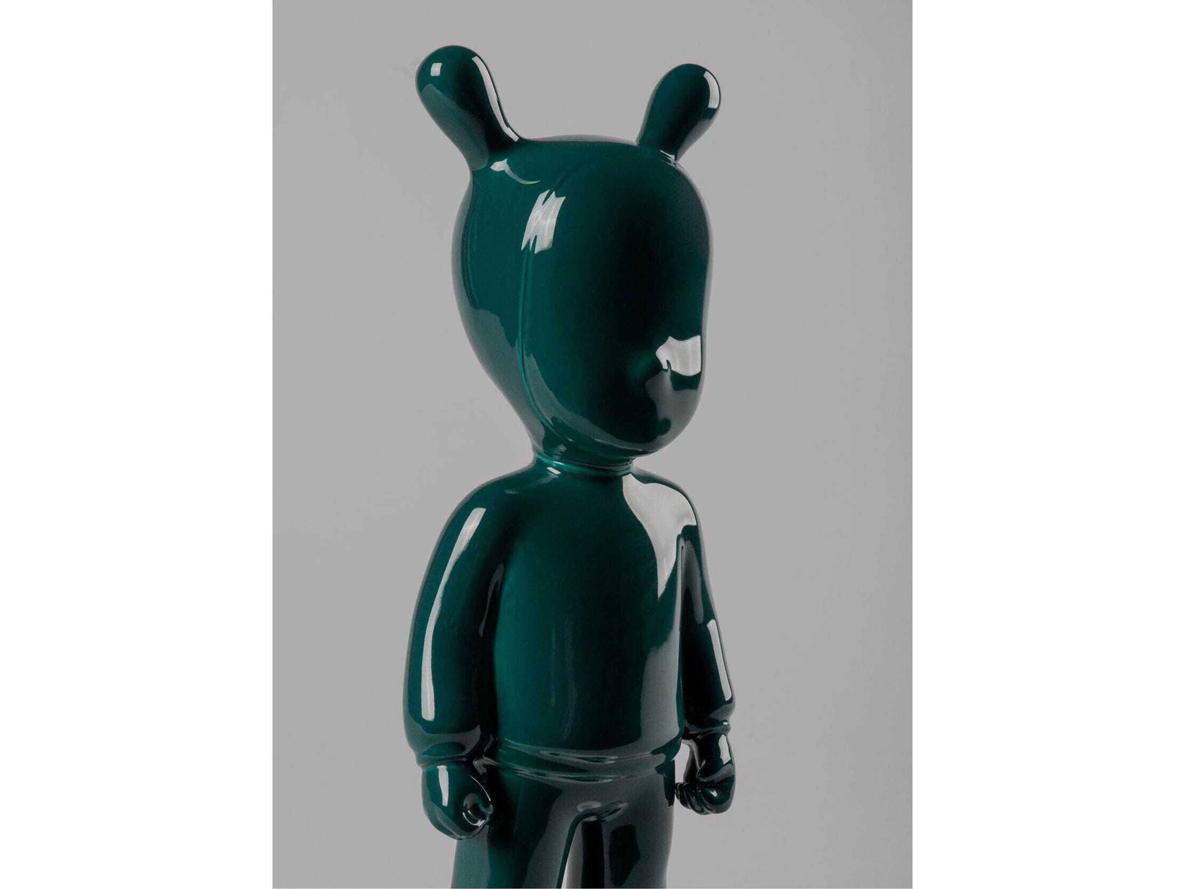 Lladro The Dark Green Guest Sculpture