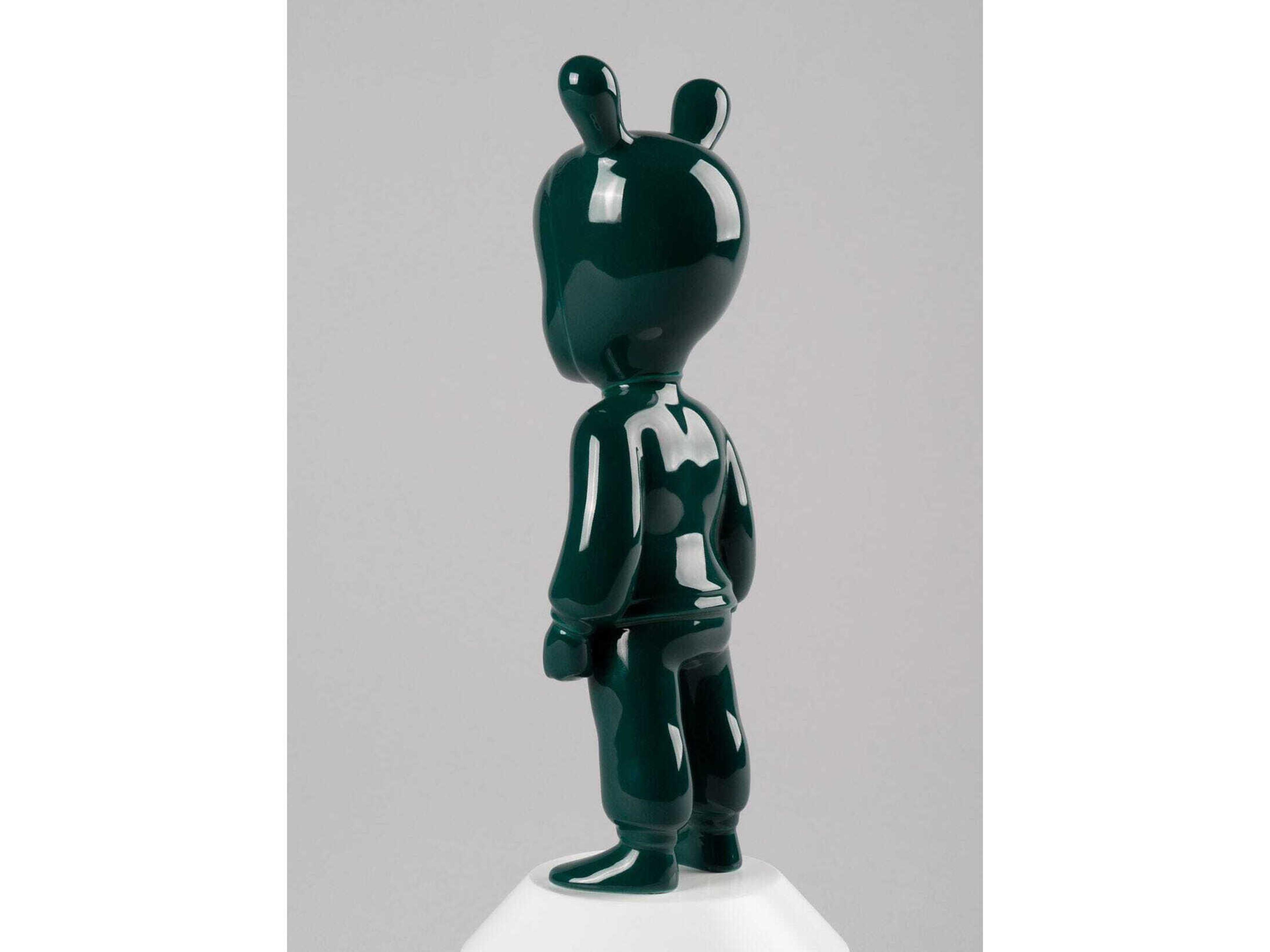 Lladro The Dark Green Guest Sculpture