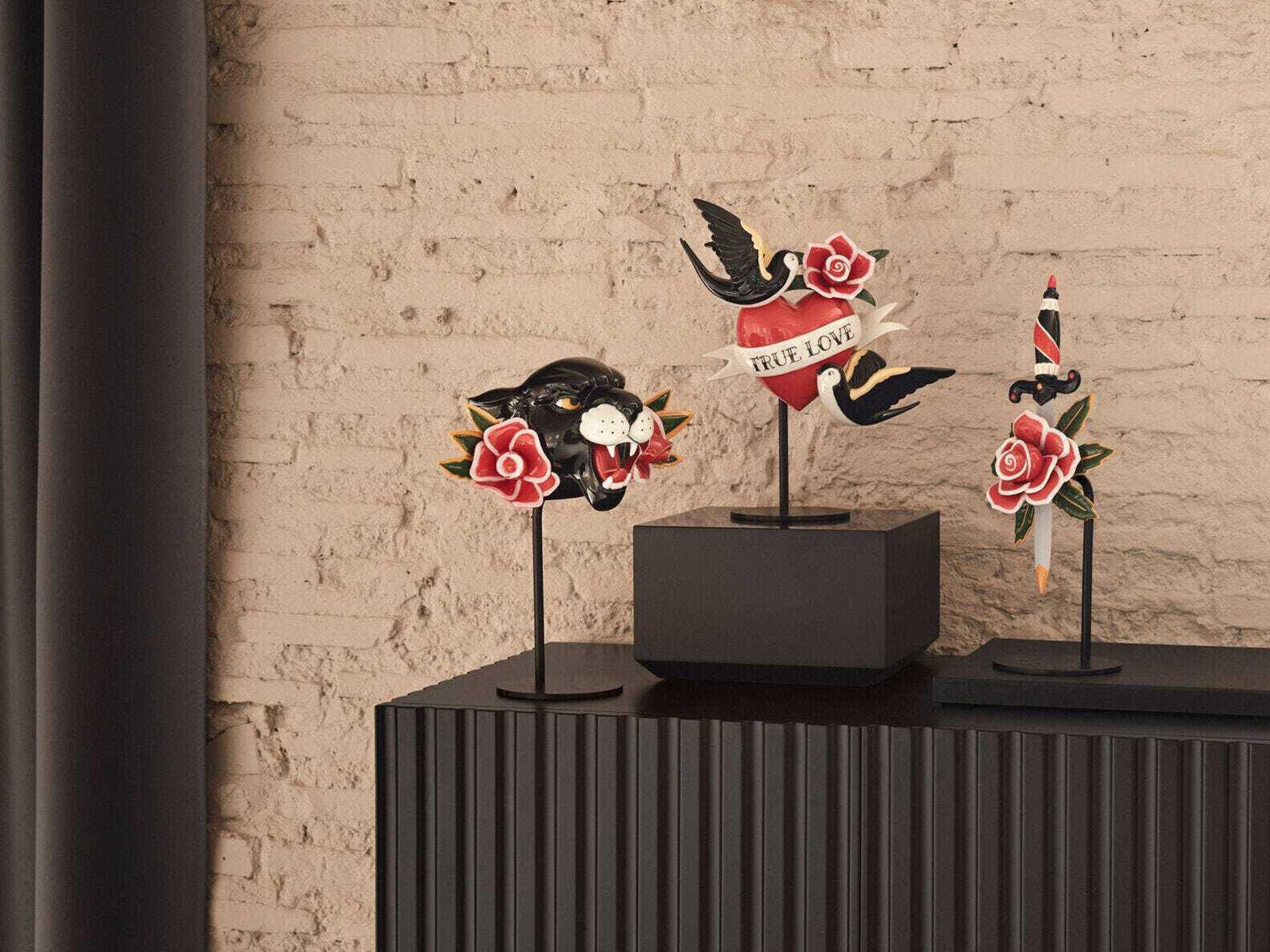 Lladro Dagger and Rose Figurine