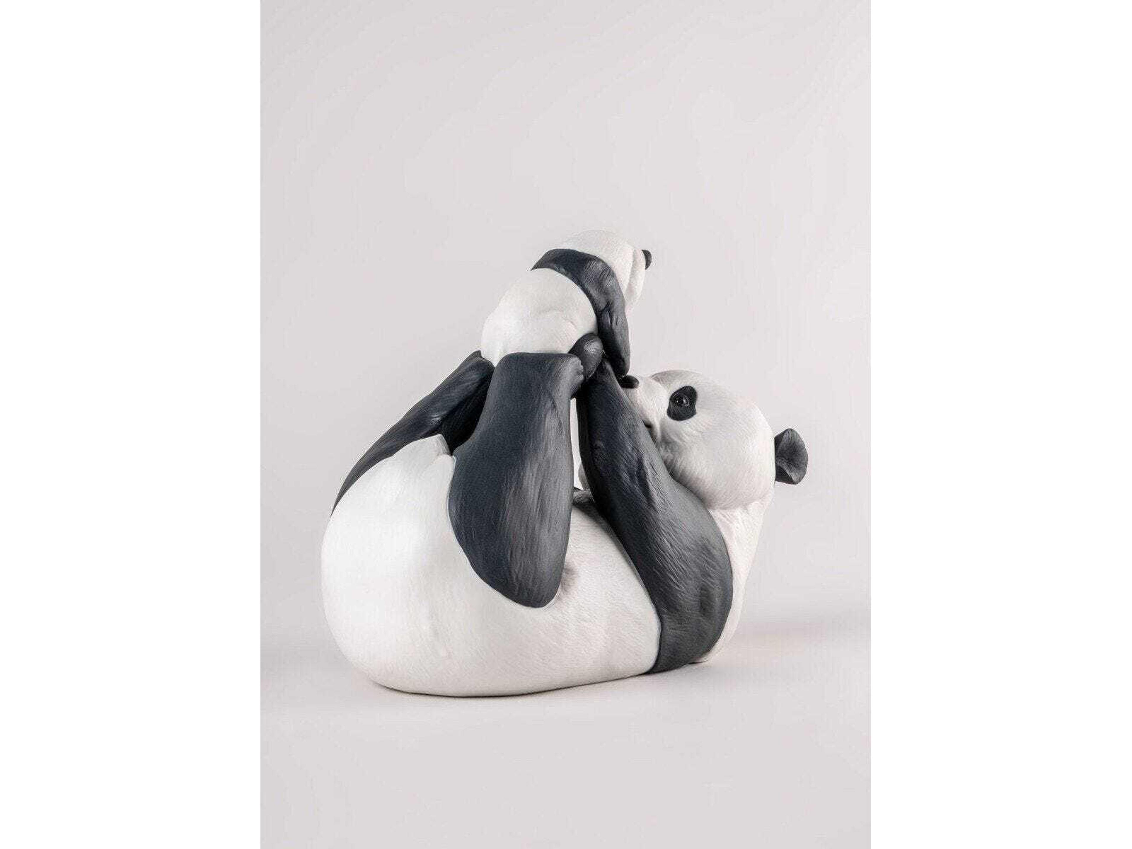 Lladro Mommy Panda Sculpture