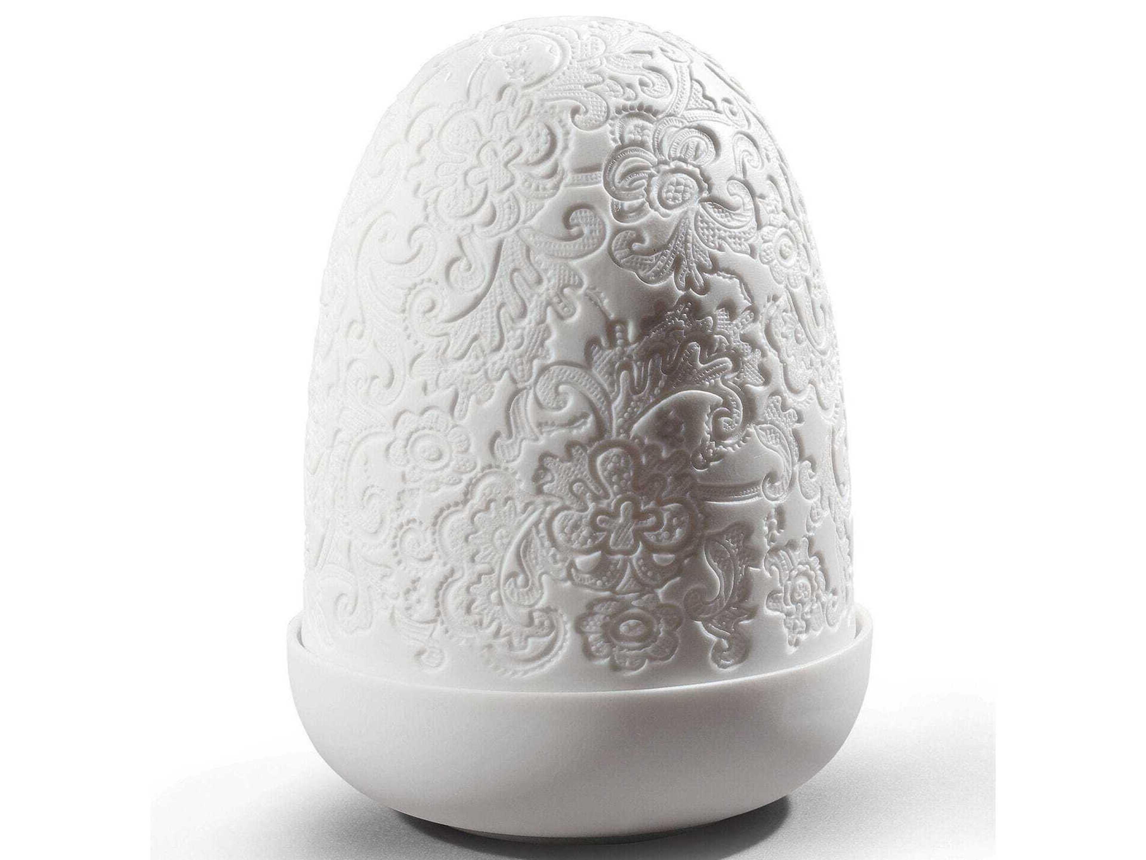 Lladro Lace Dome White Table Lamp