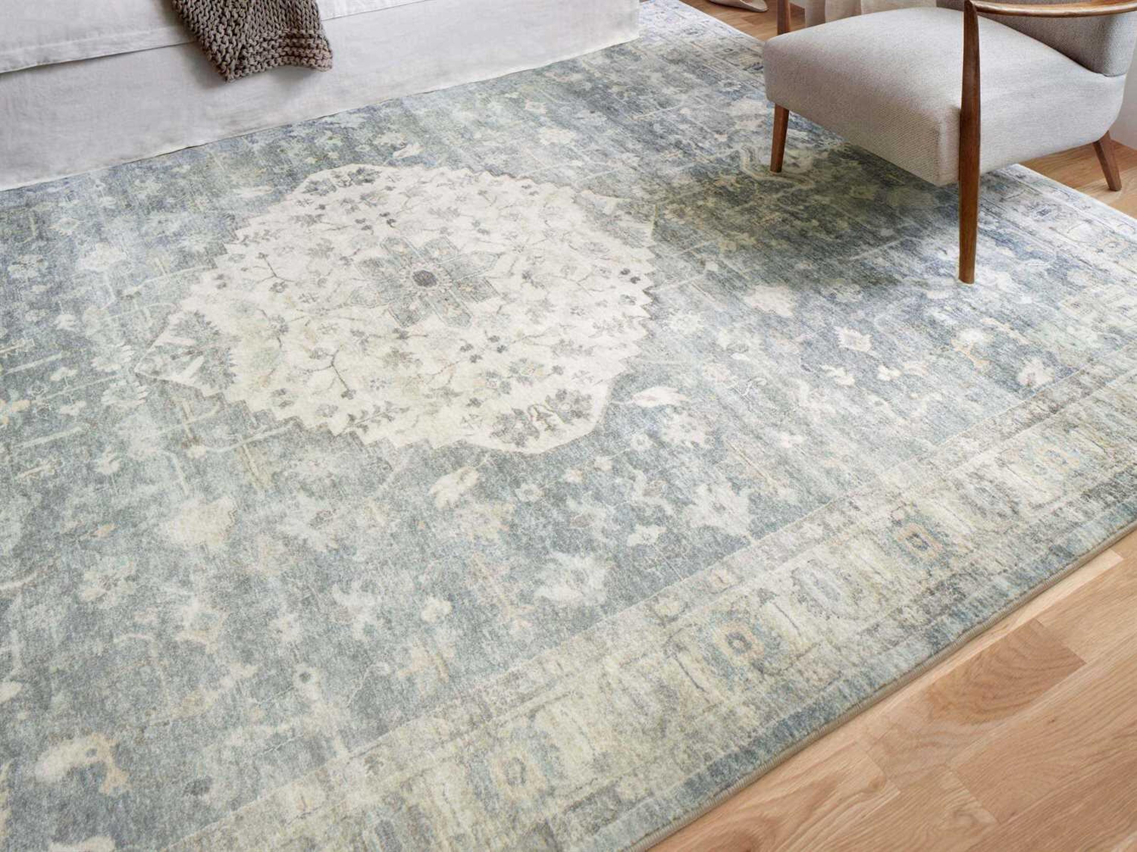 Loloi Rugs Rosette Bordered Runner Area Rug